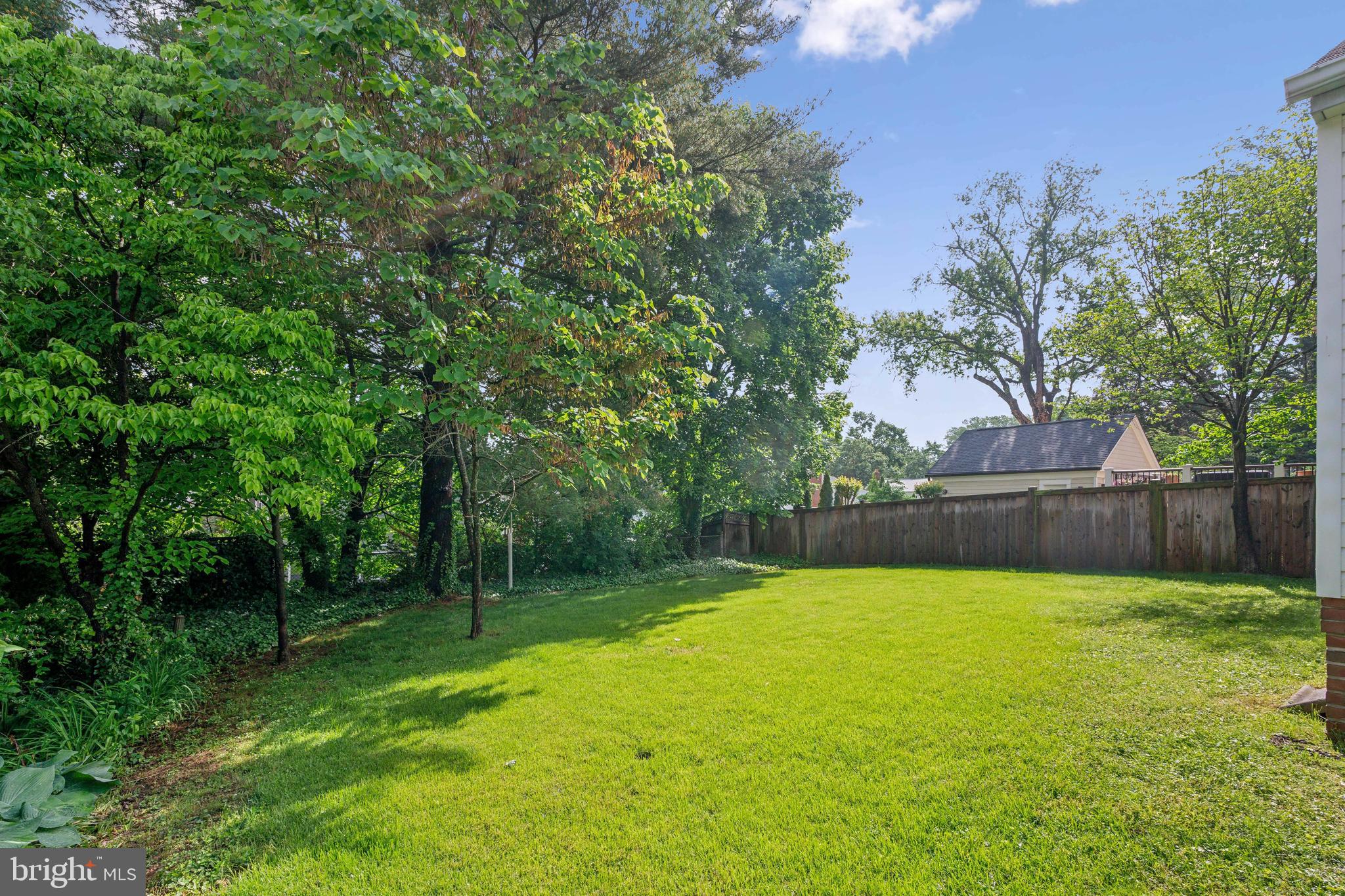 KENSINGTON ESTATES - Residential