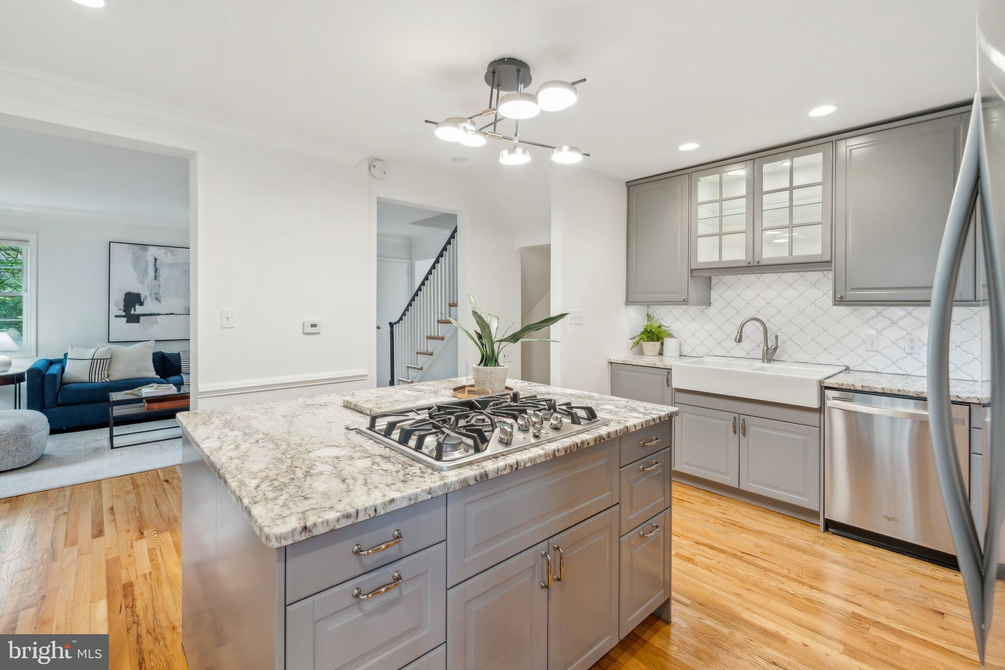 4411 AMBLER DRIVE