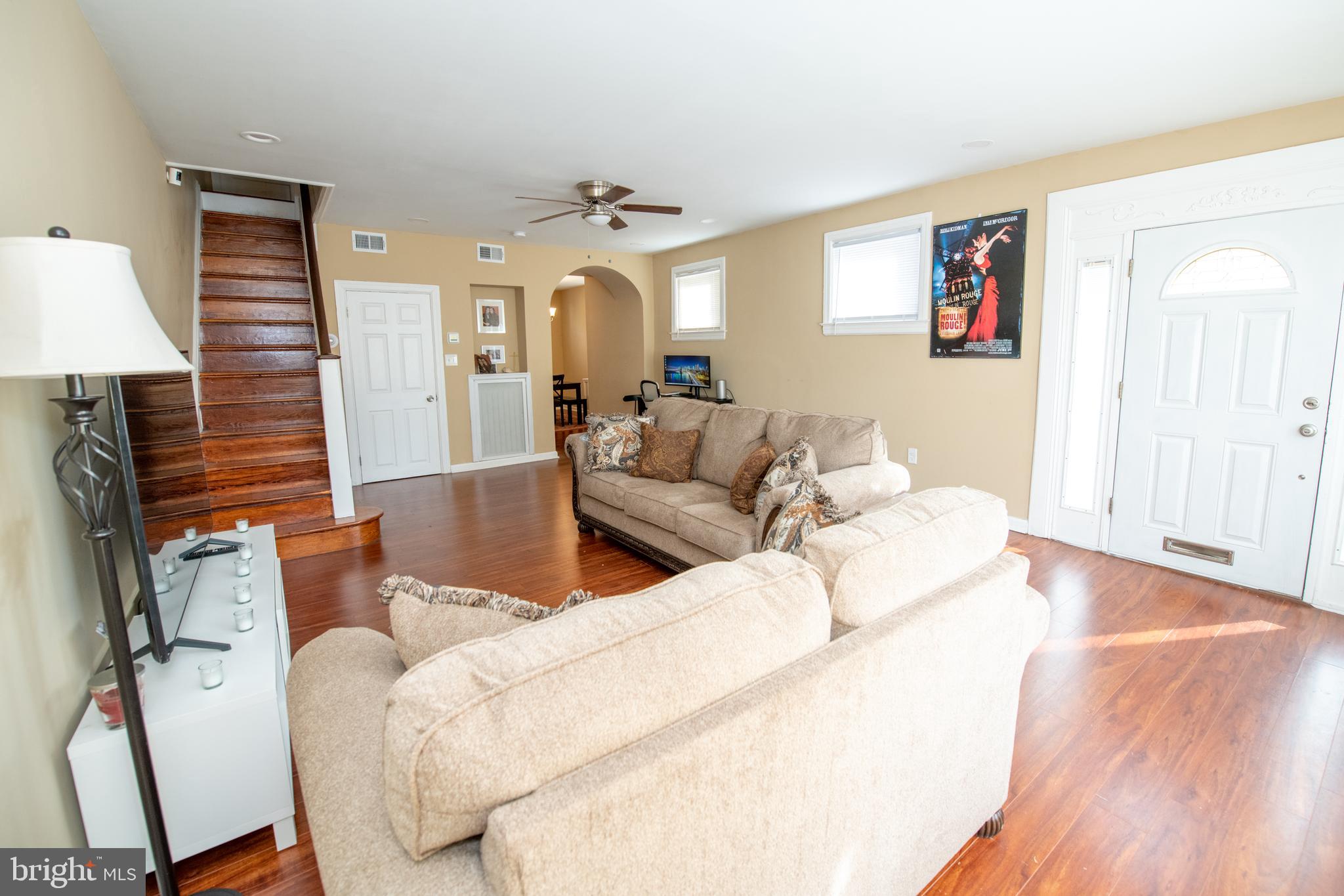 HOLMESBURG - Residential Lease