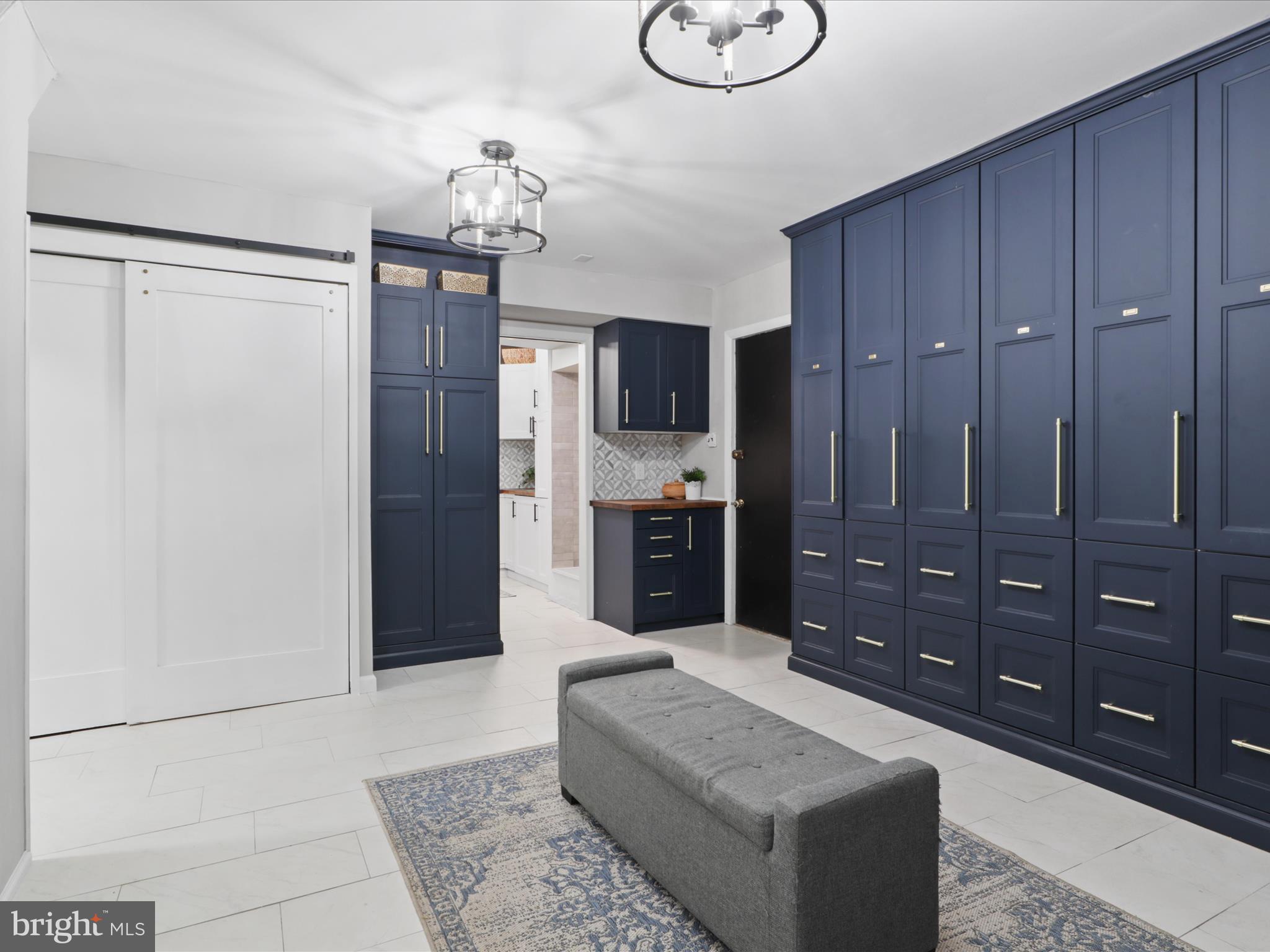 CHAPELWOOD - Residential