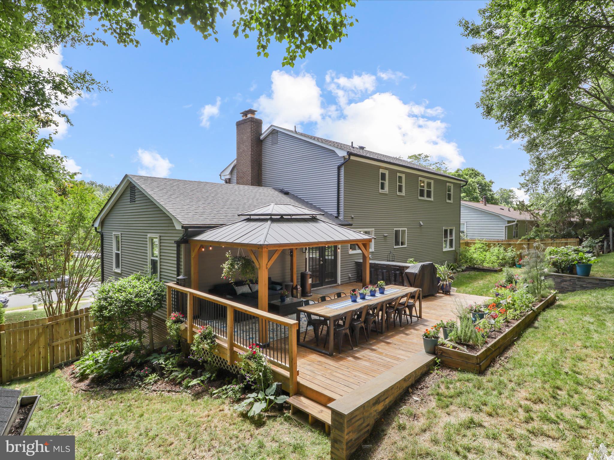 CHAPELWOOD - Residential