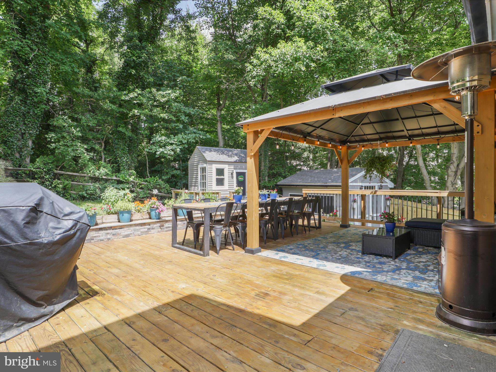 CHAPELWOOD - Residential