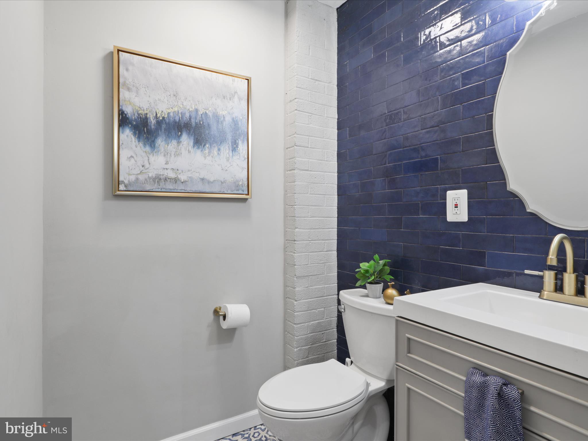 CHAPELWOOD - Residential