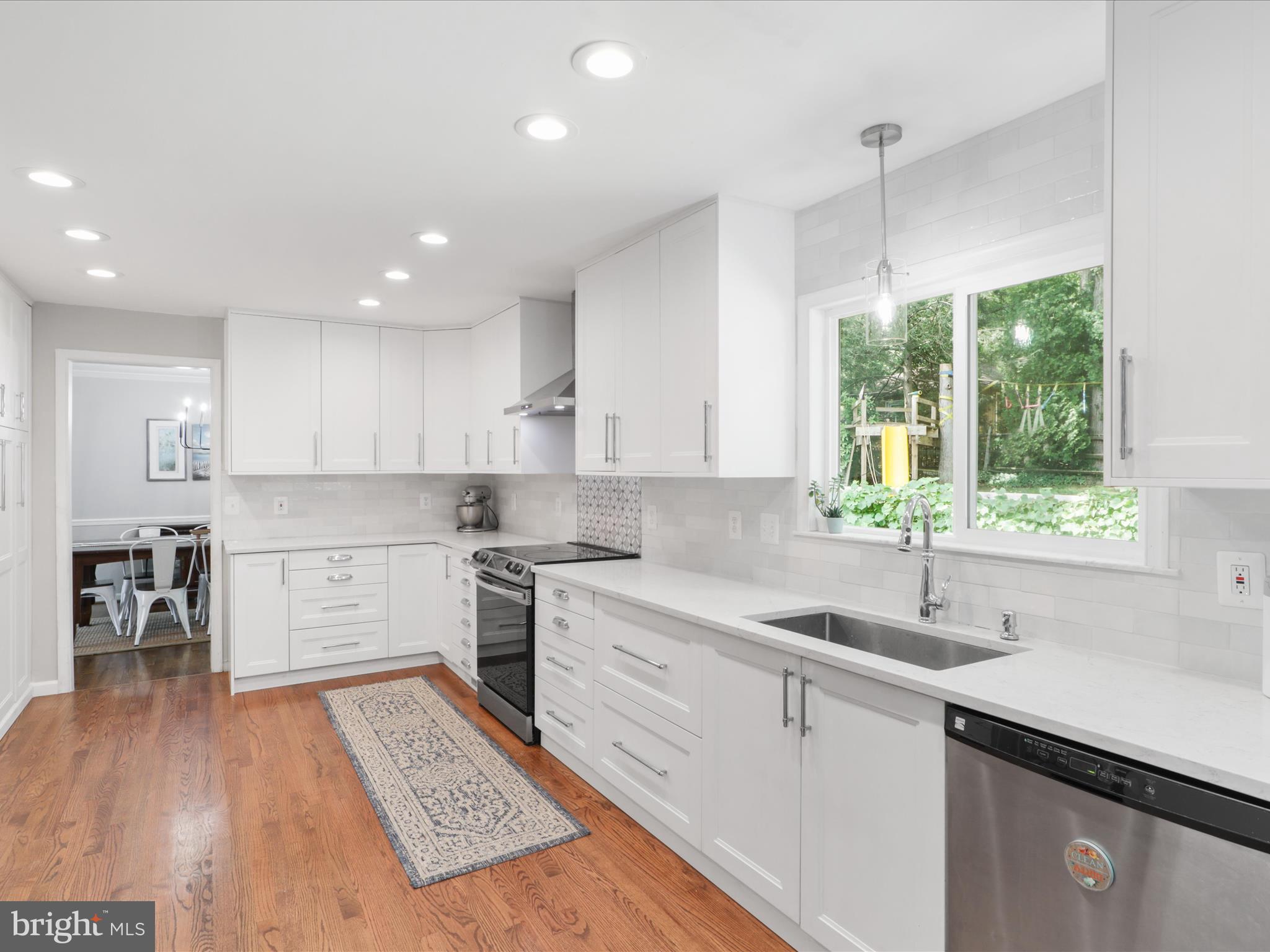 CHAPELWOOD - Residential