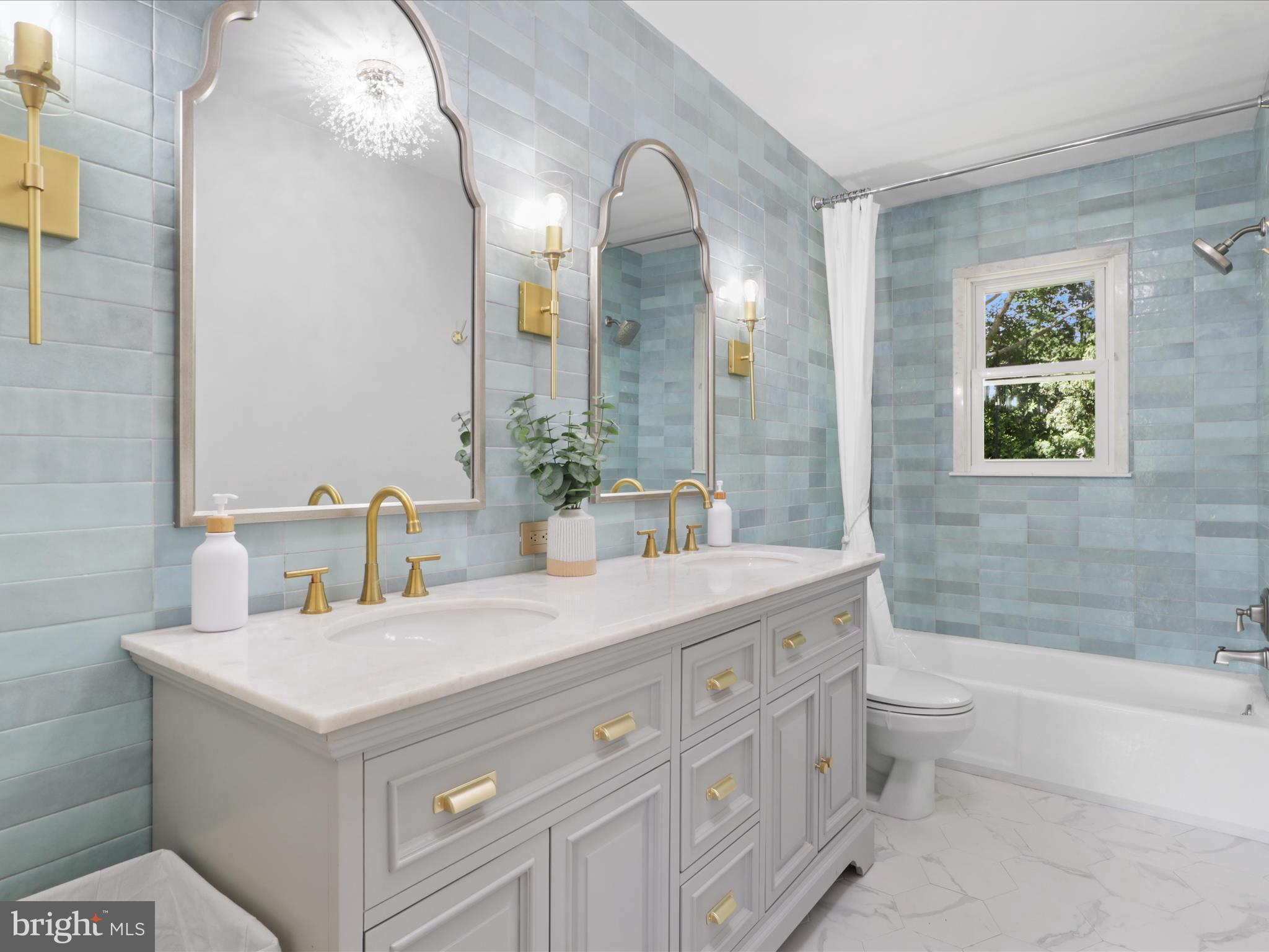 CHAPELWOOD - Residential