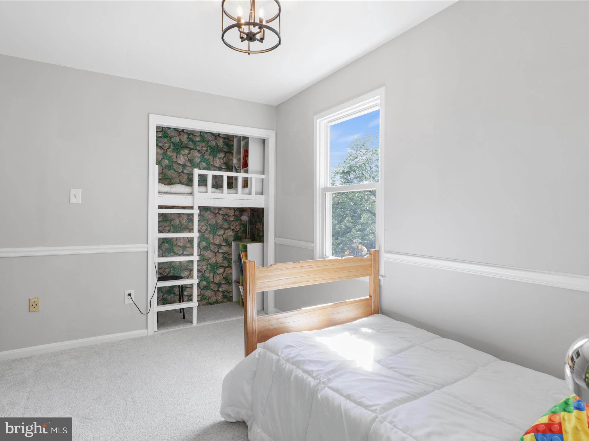 CHAPELWOOD - Residential