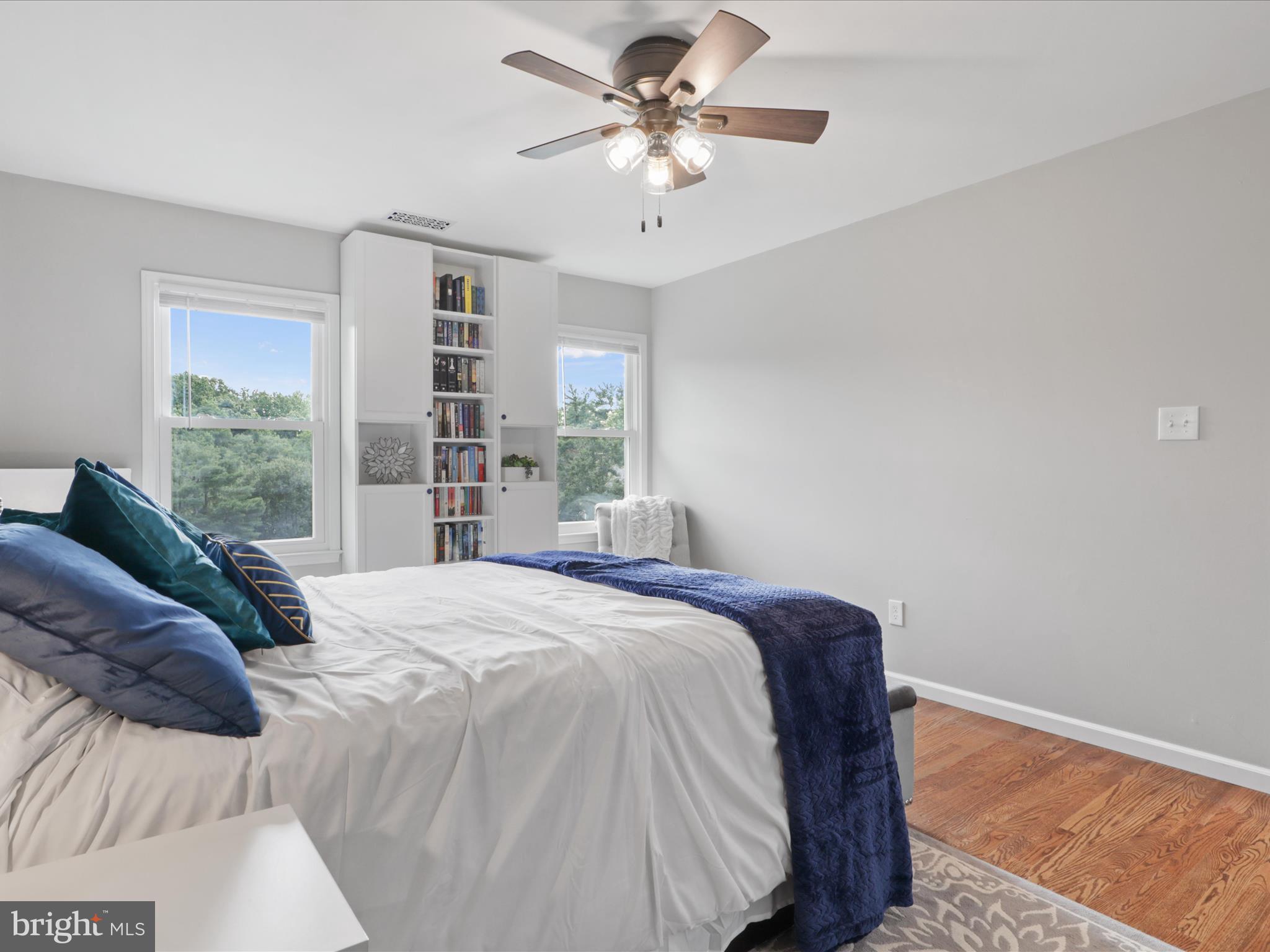 CHAPELWOOD - Residential