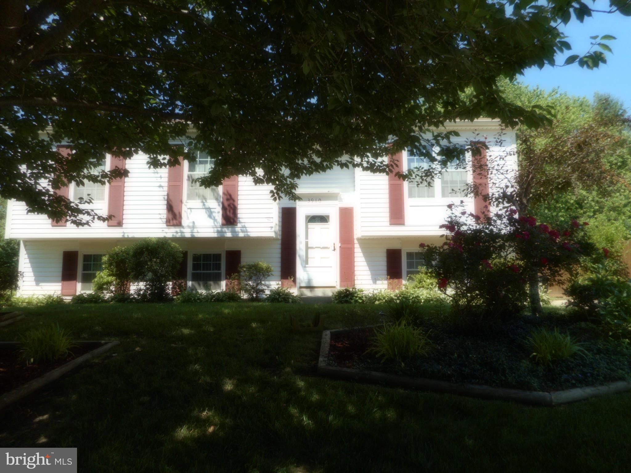 NORTHVIEW AT LAKE VILLAGE - Residential