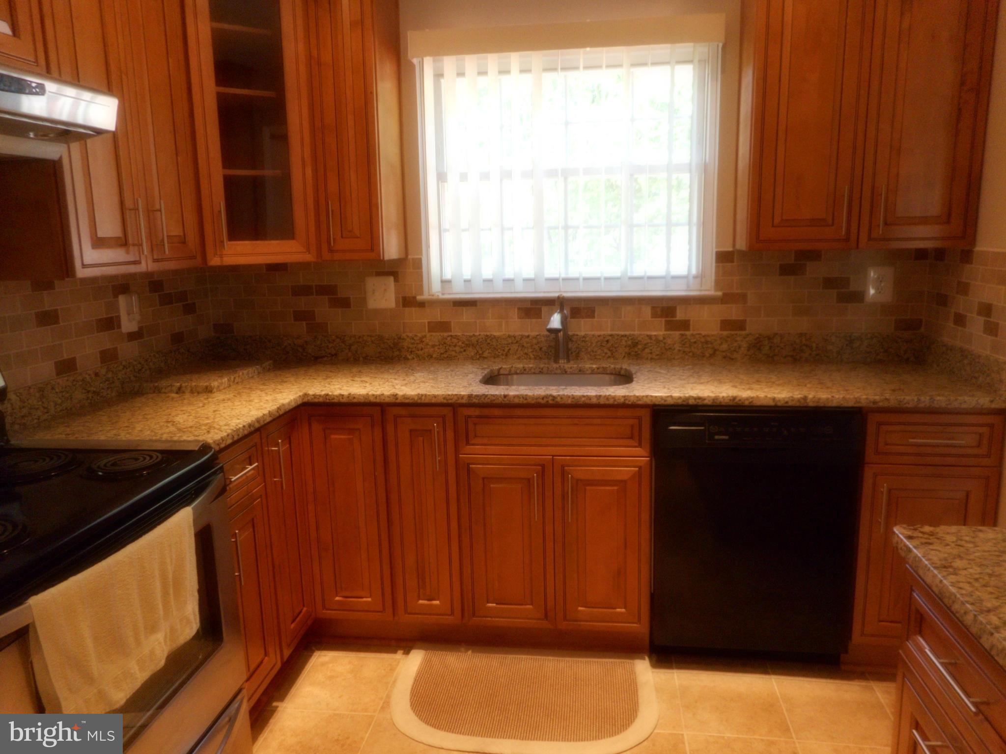 NORTHVIEW AT LAKE VILLAGE - Residential