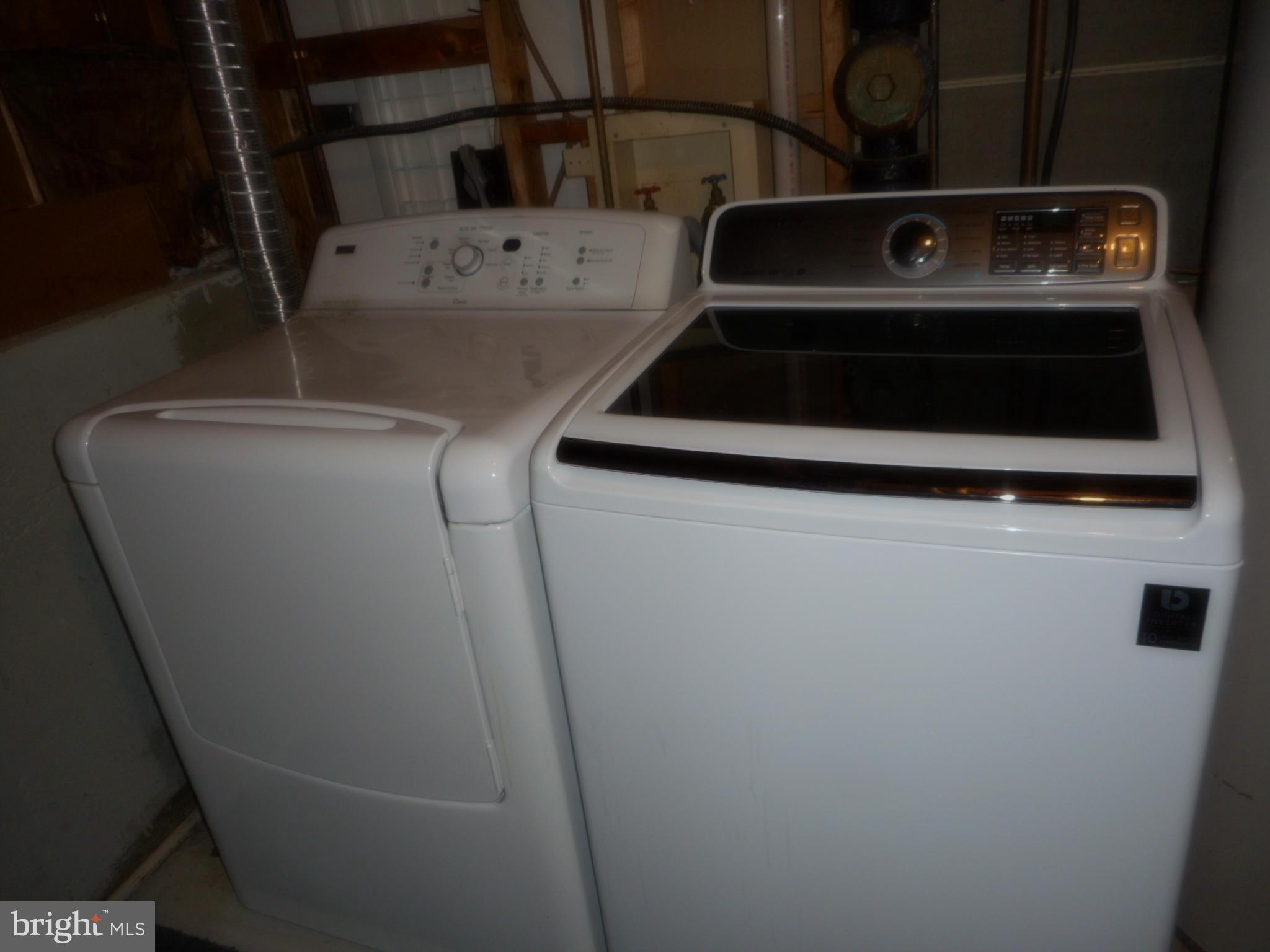 NORTHVIEW AT LAKE VILLAGE - Residential