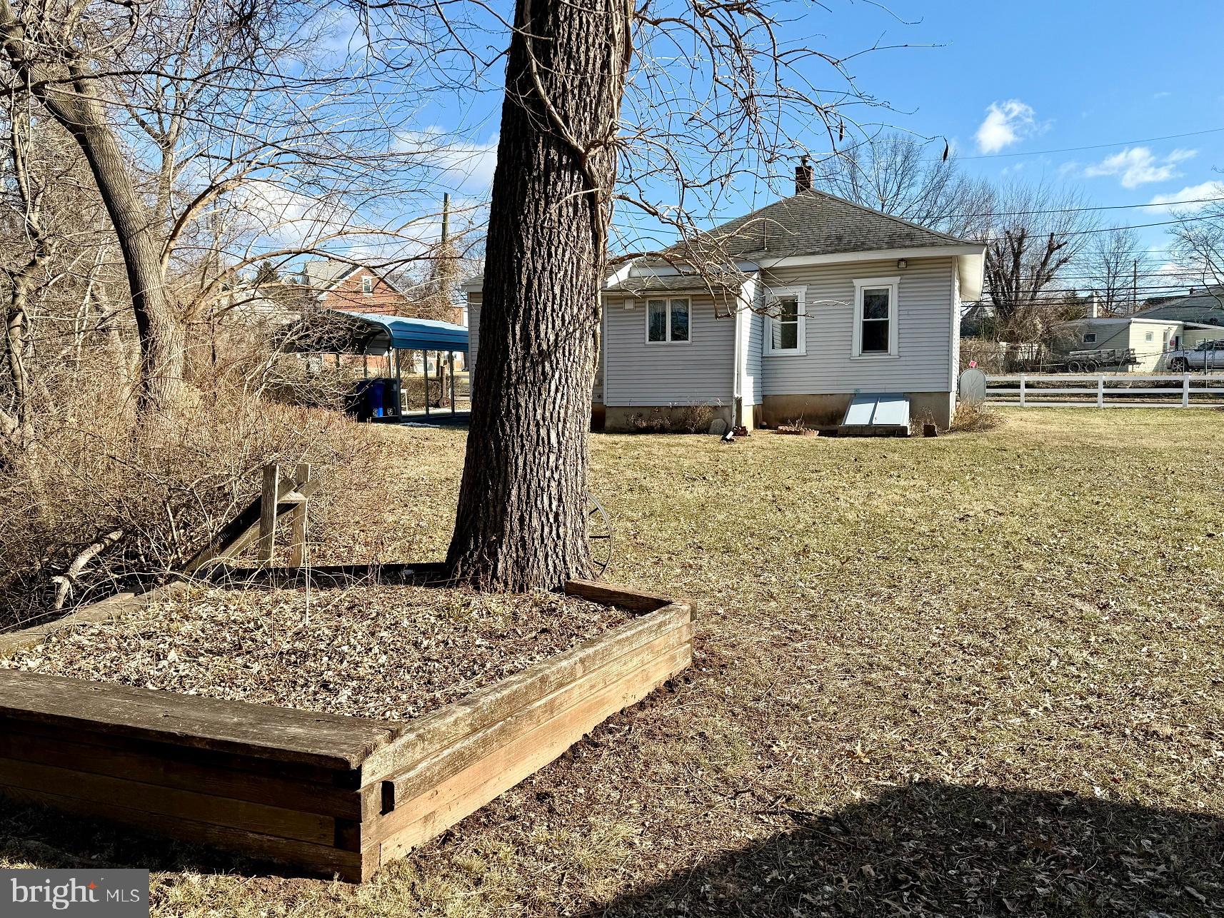 POTTSTOWN - Residential