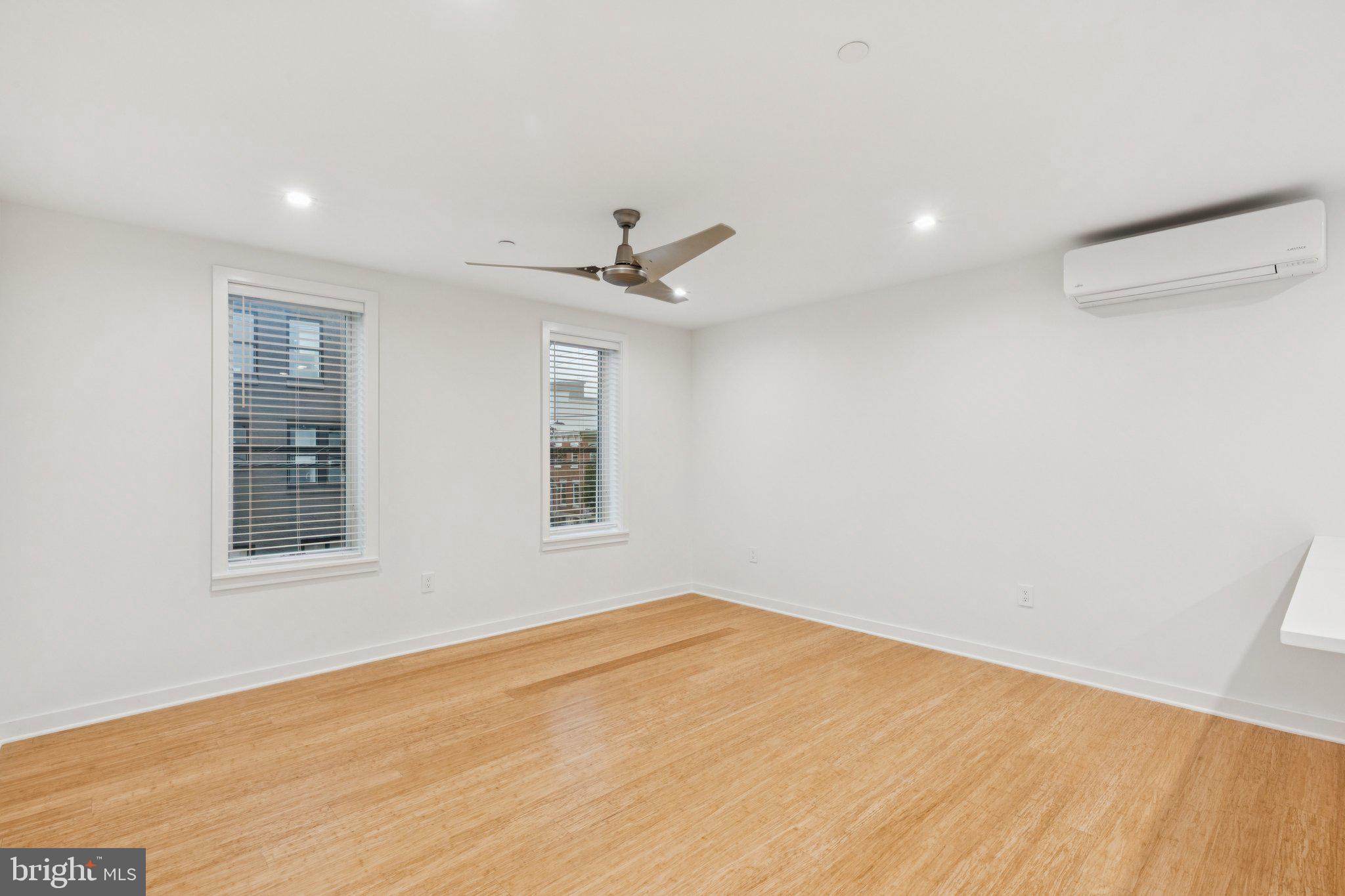 NEWBOLD - Residential Lease