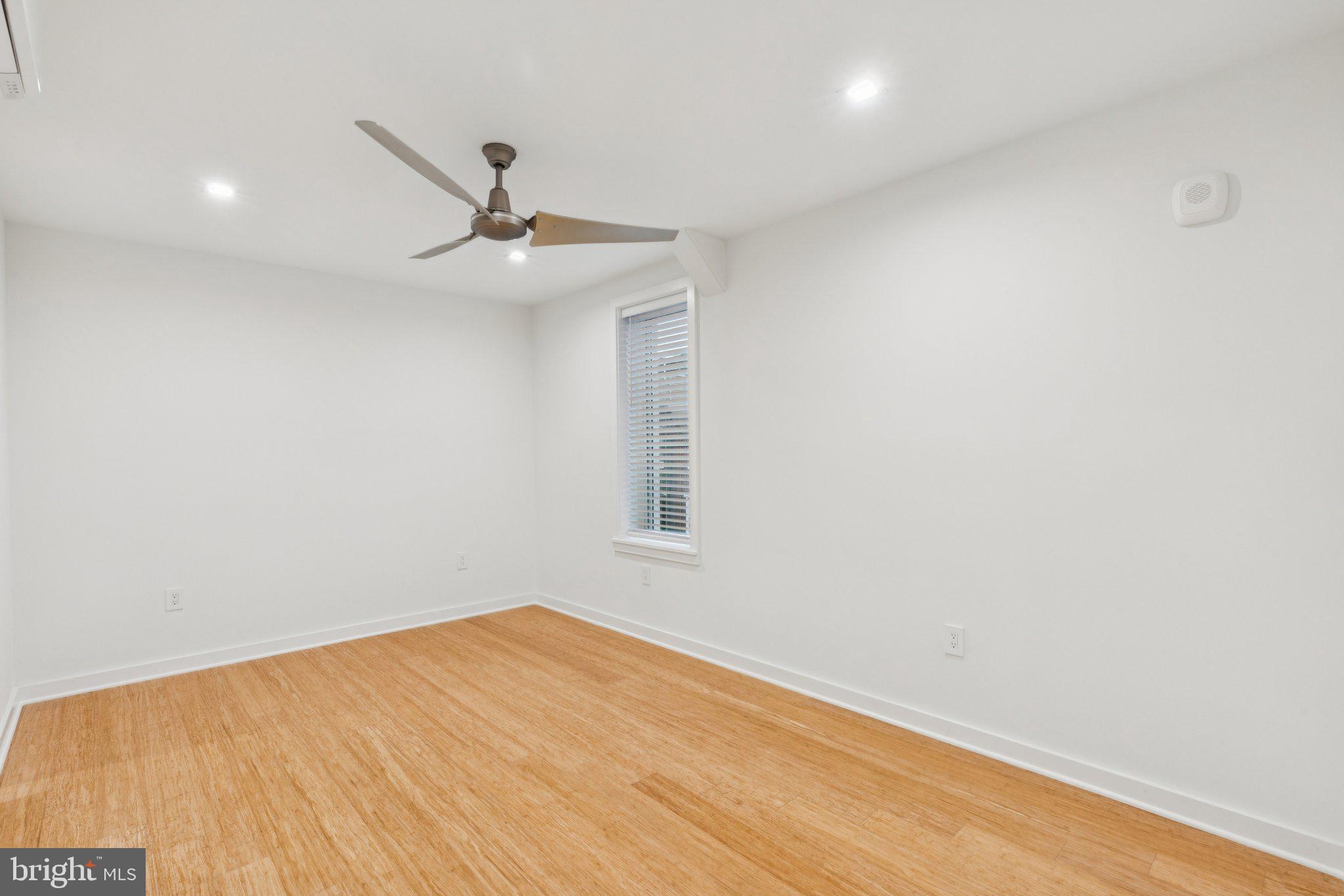 NEWBOLD - Residential Lease