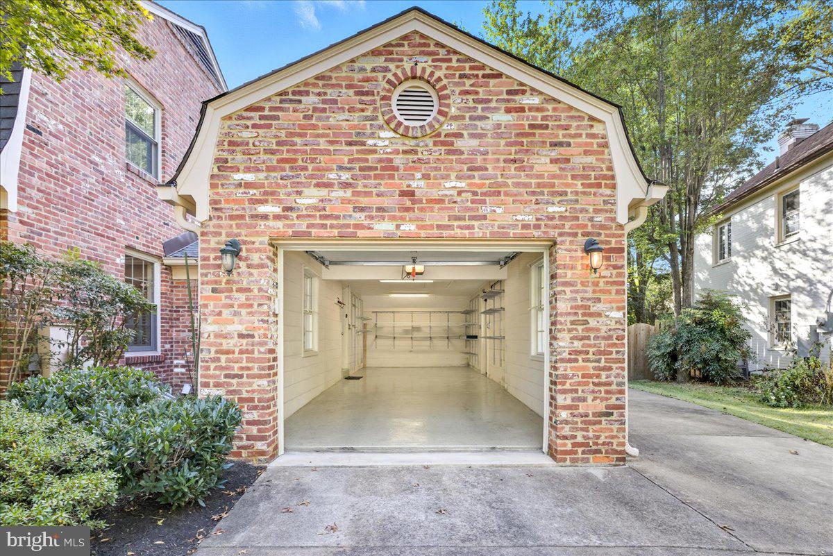 ROCK CREEK HILLS - Residential