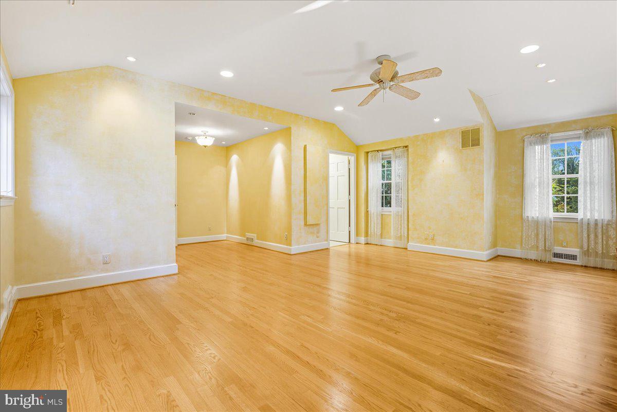 ROCK CREEK HILLS - Residential