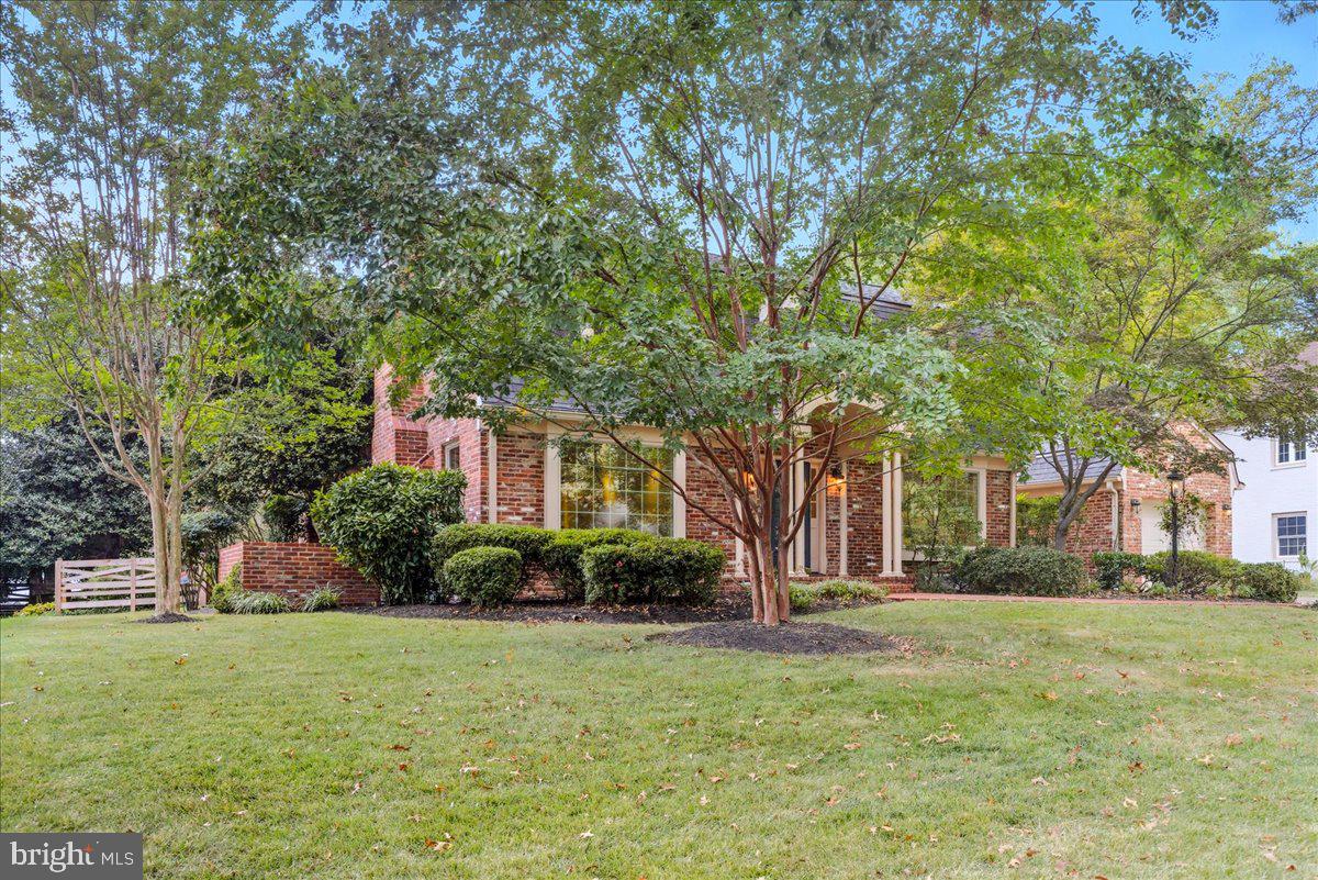 3208 WAKE DRIVE