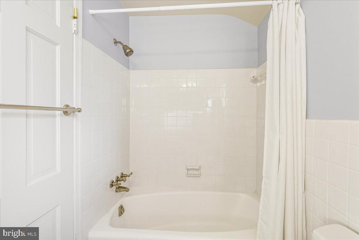 ROCK CREEK HILLS - Residential