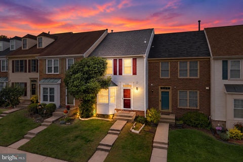 Photo of 21166 Winding Brook Square, ASHBURN, VA 20147 (MLS # VALO2139276)