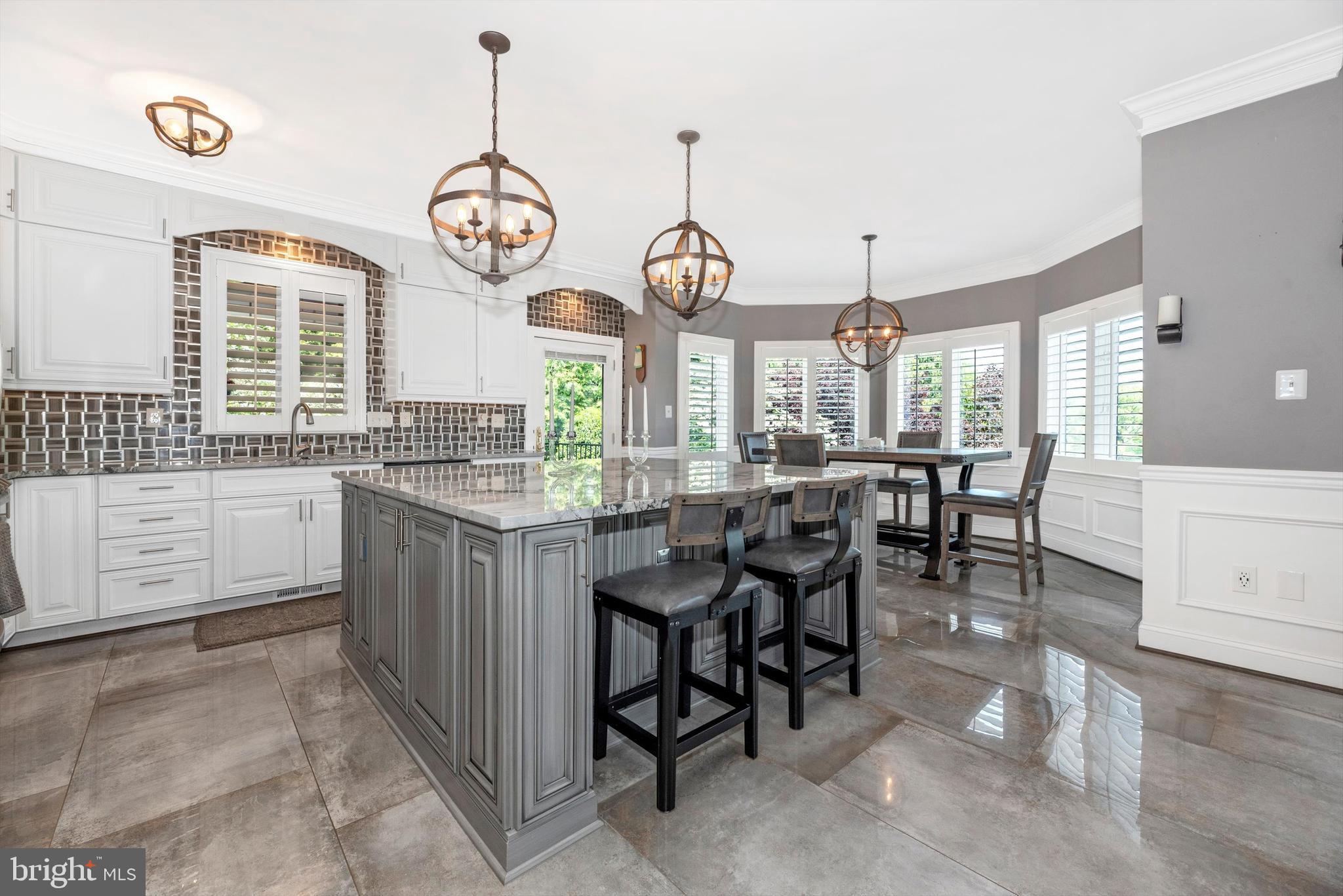 THE GREENS - Residential