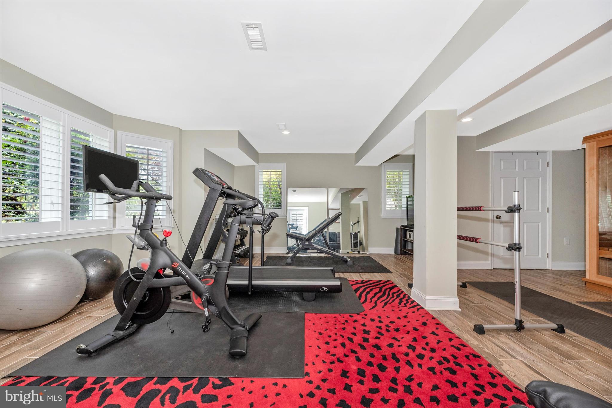 THE GREENS - Residential