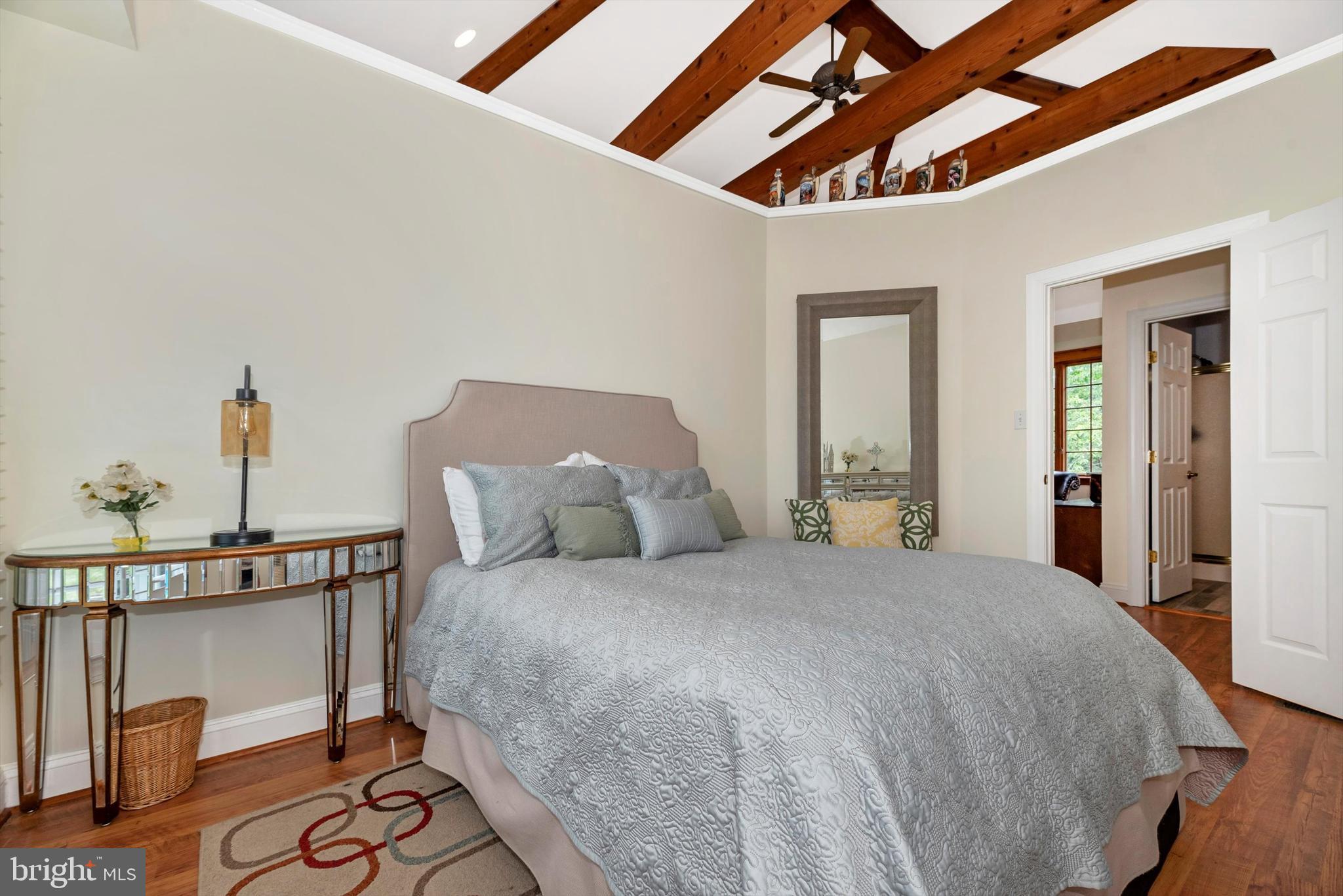 THE GREENS - Residential