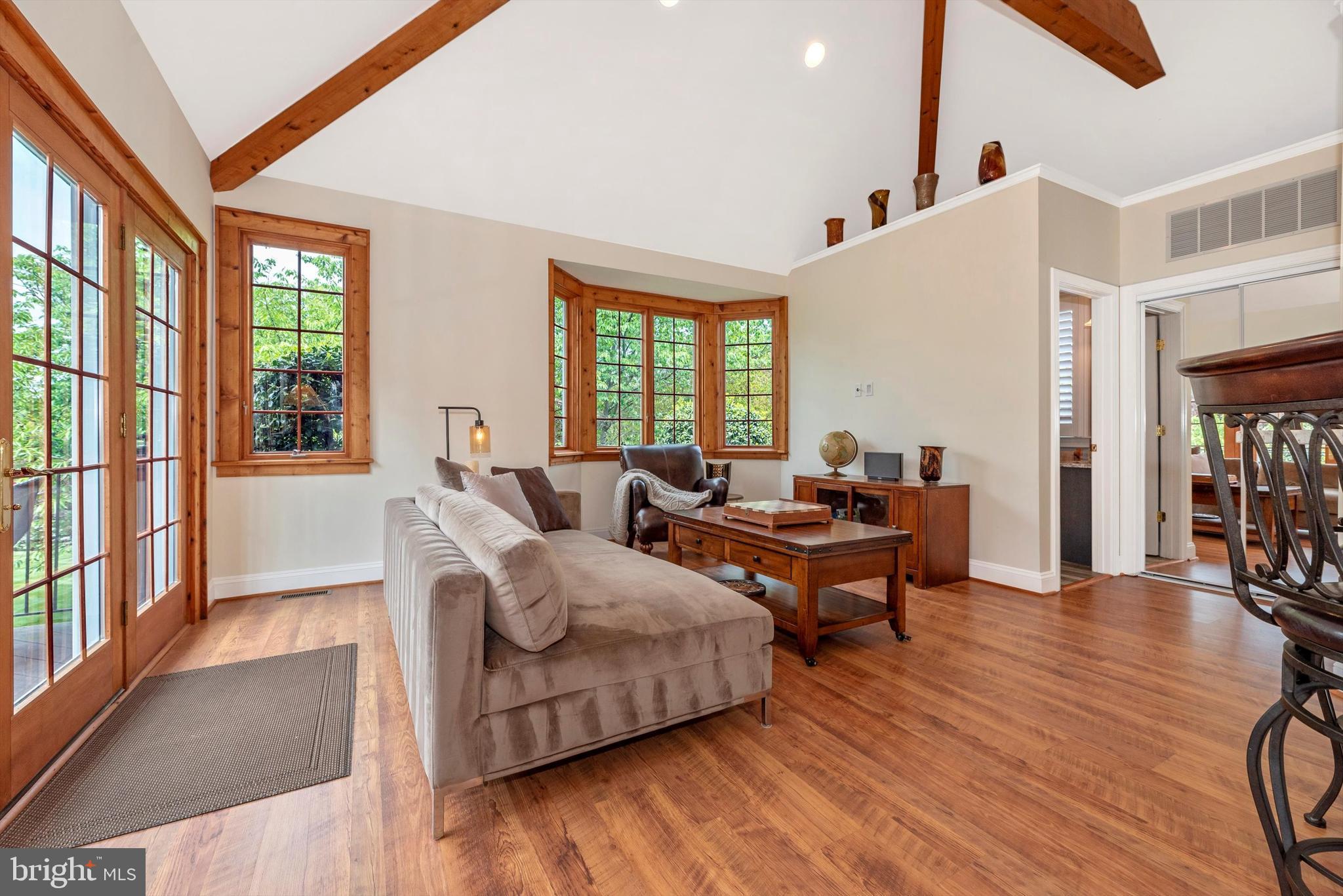 THE GREENS - Residential