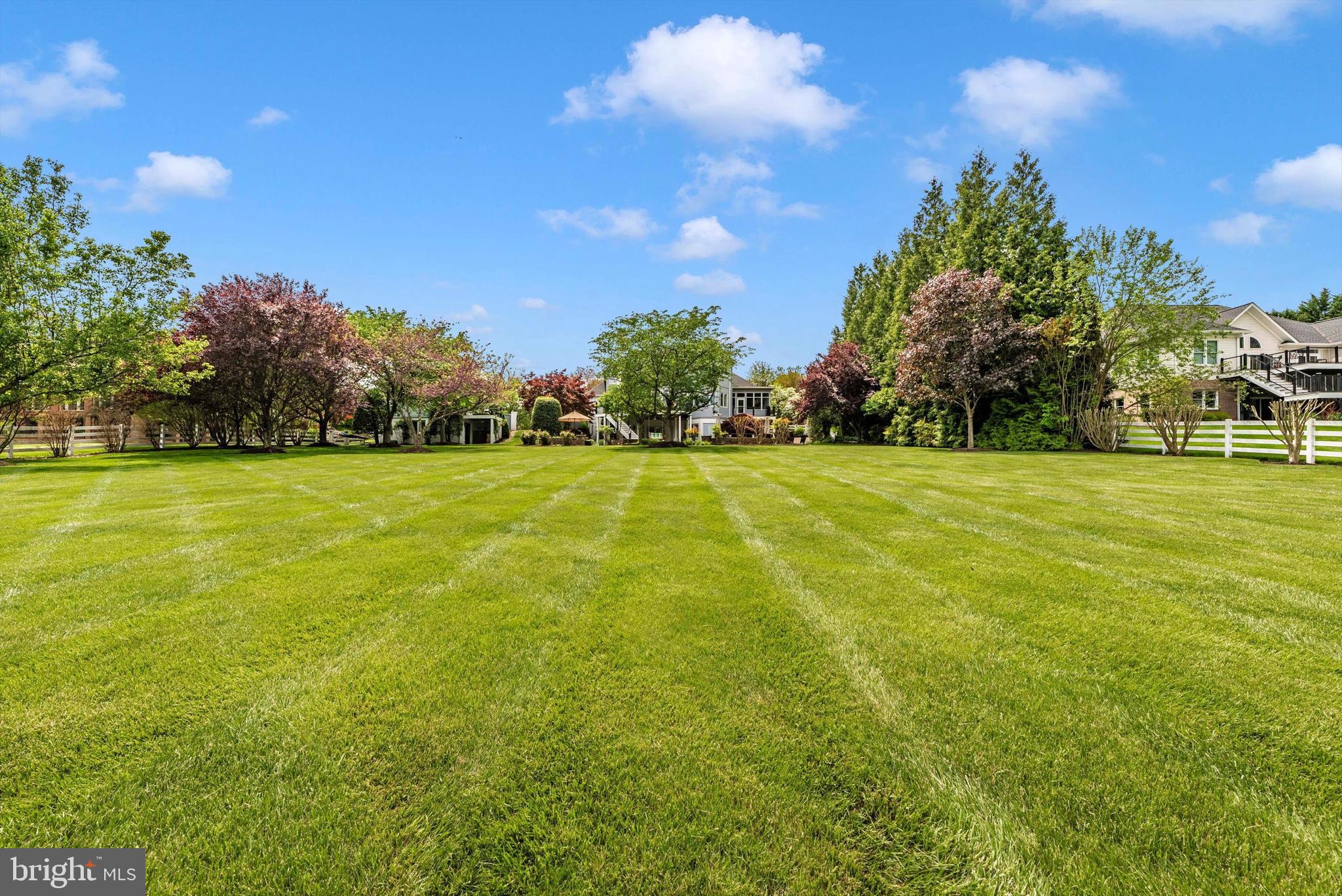 THE GREENS - Residential