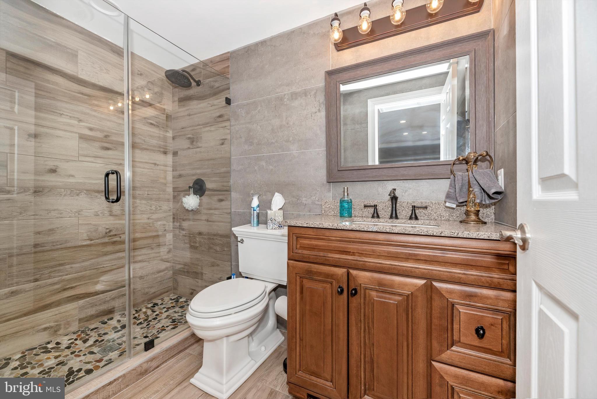 THE GREENS - Residential