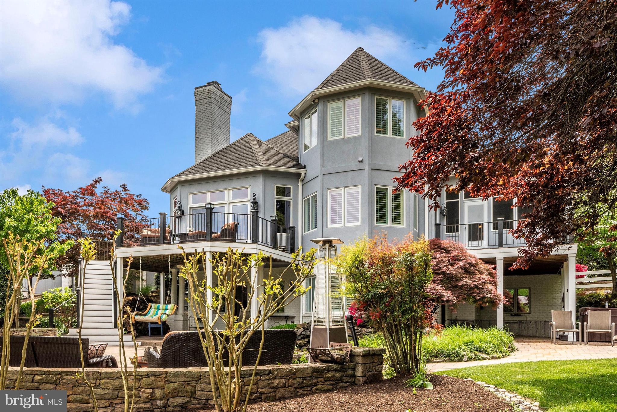 THE GREENS - Residential