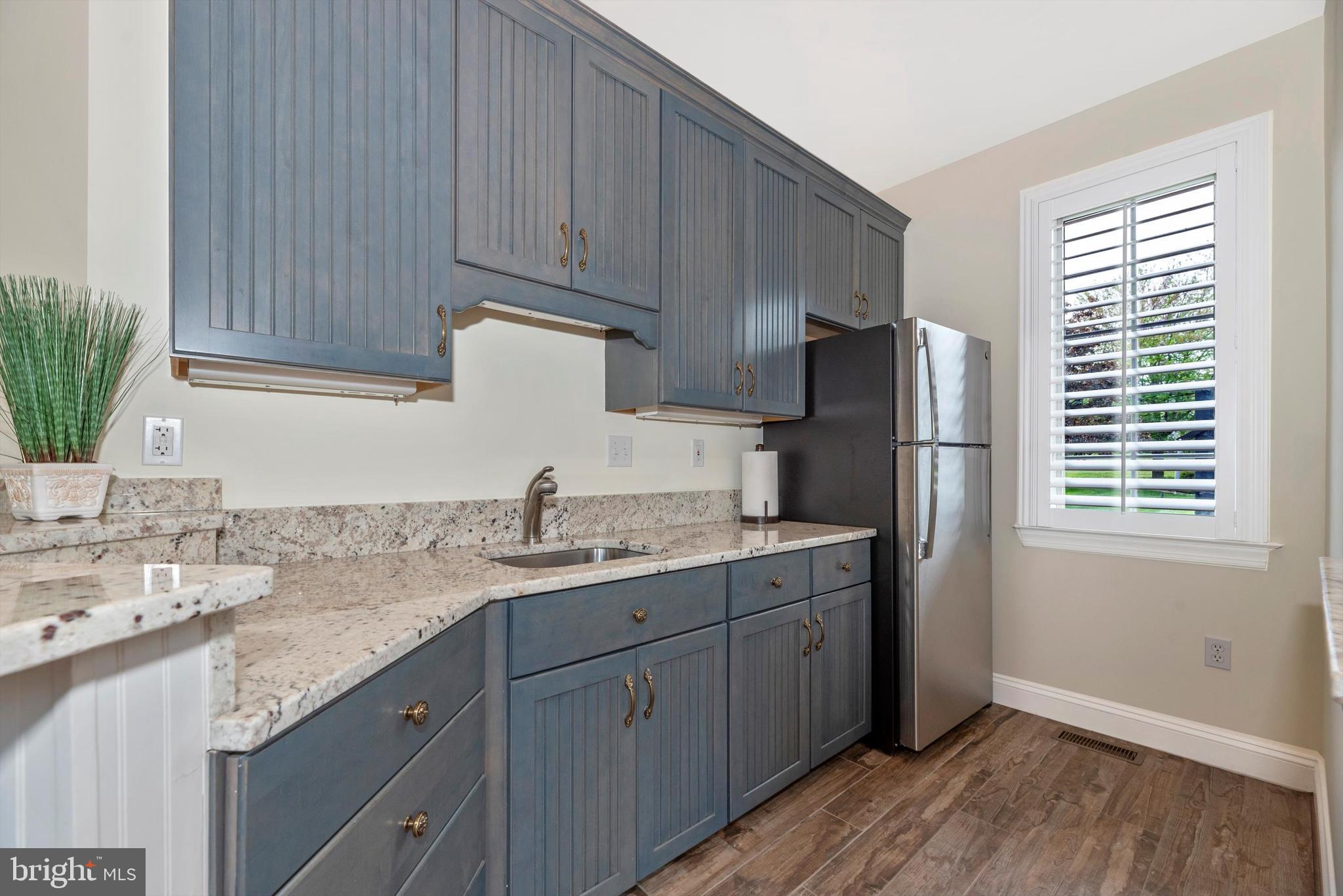 THE GREENS - Residential