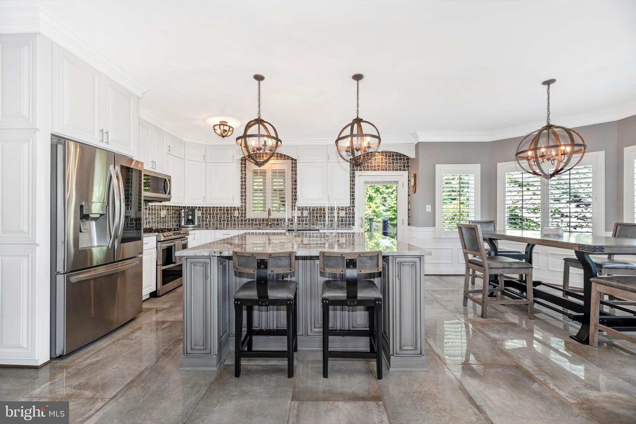 THE GREENS - Residential