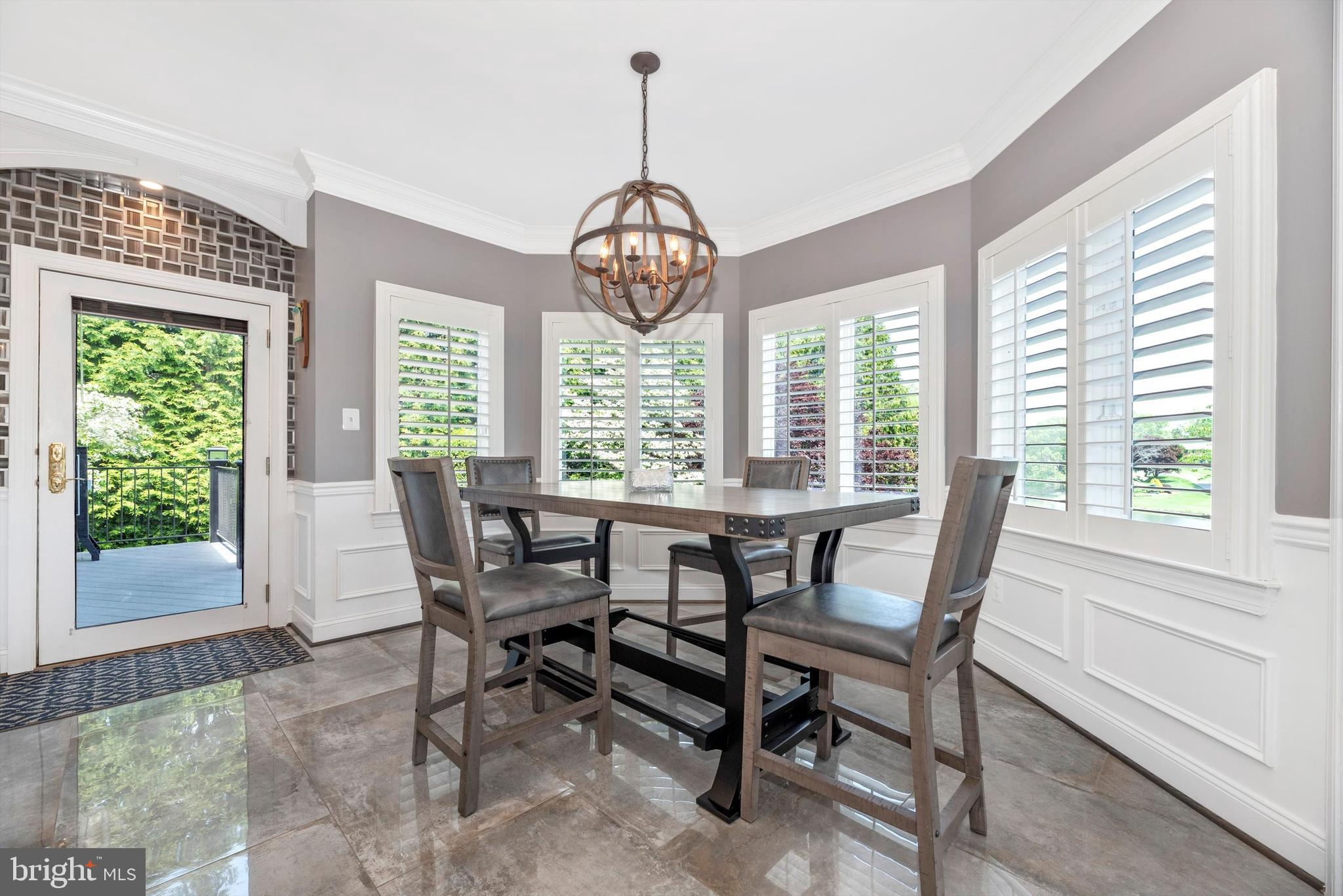 THE GREENS - Residential