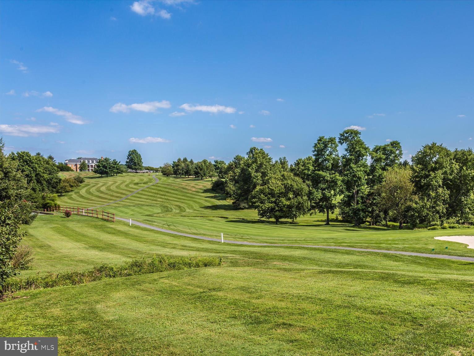 THE GREENS - Residential