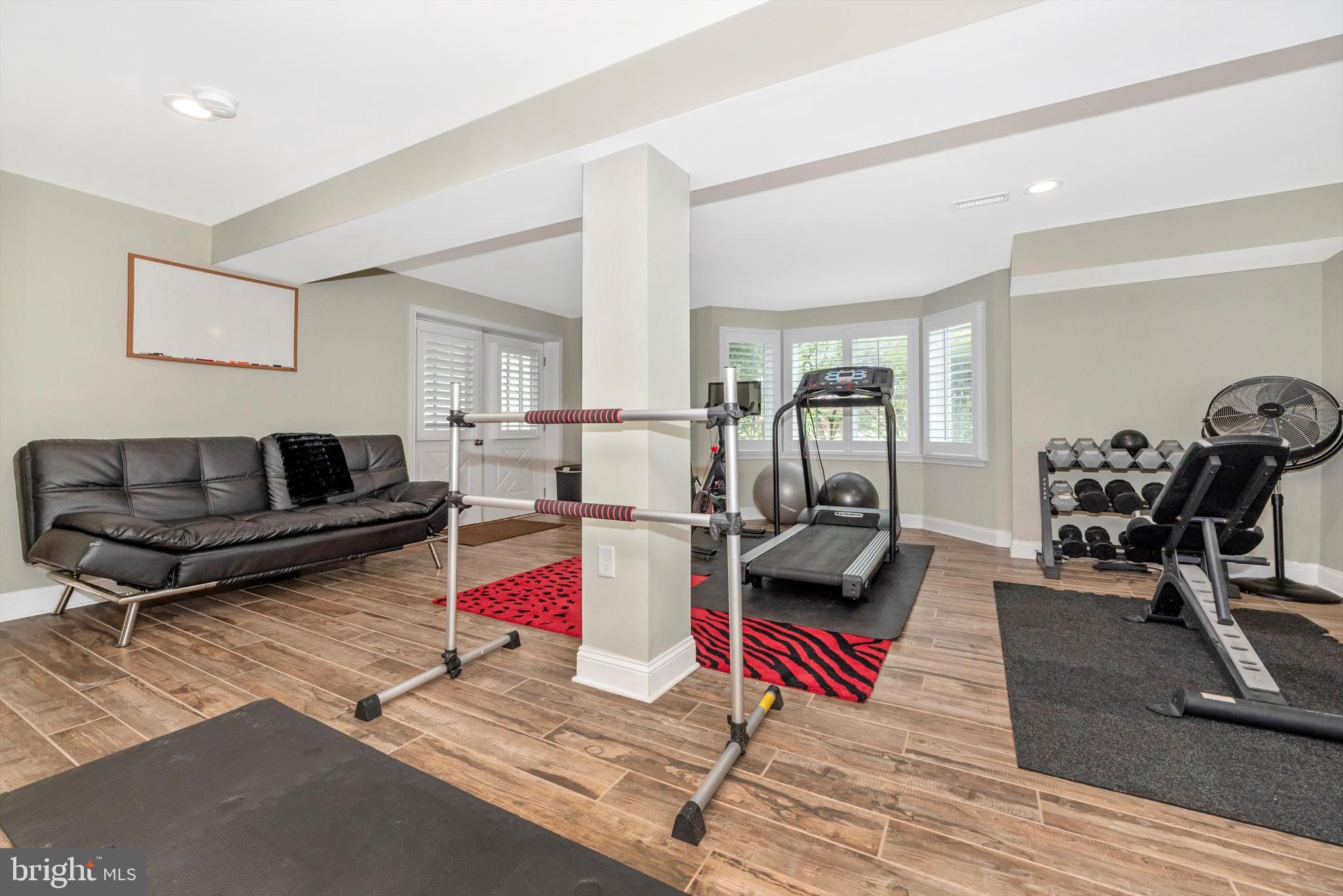 THE GREENS - Residential