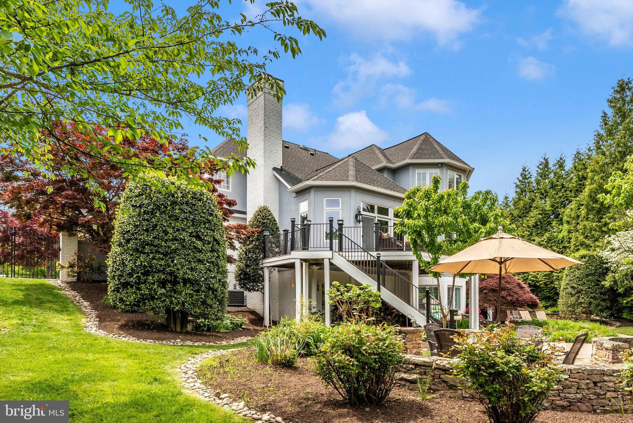 THE GREENS - Residential