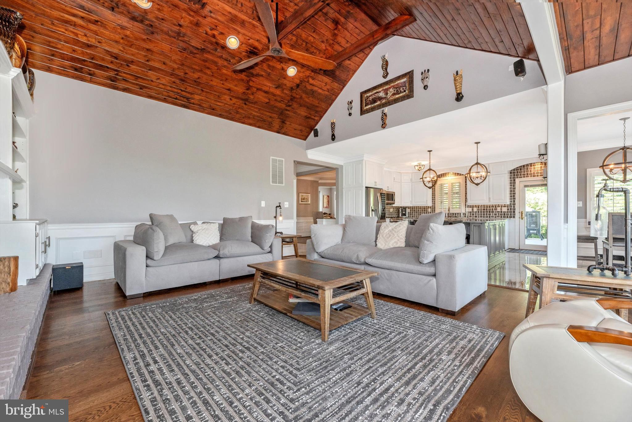 THE GREENS - Residential