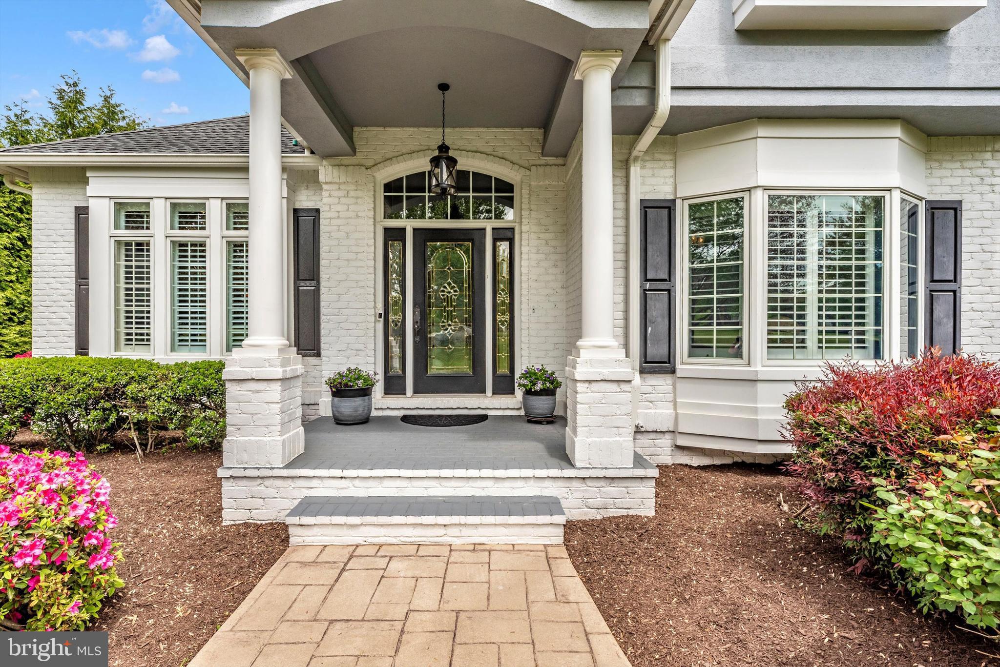 THE GREENS - Residential