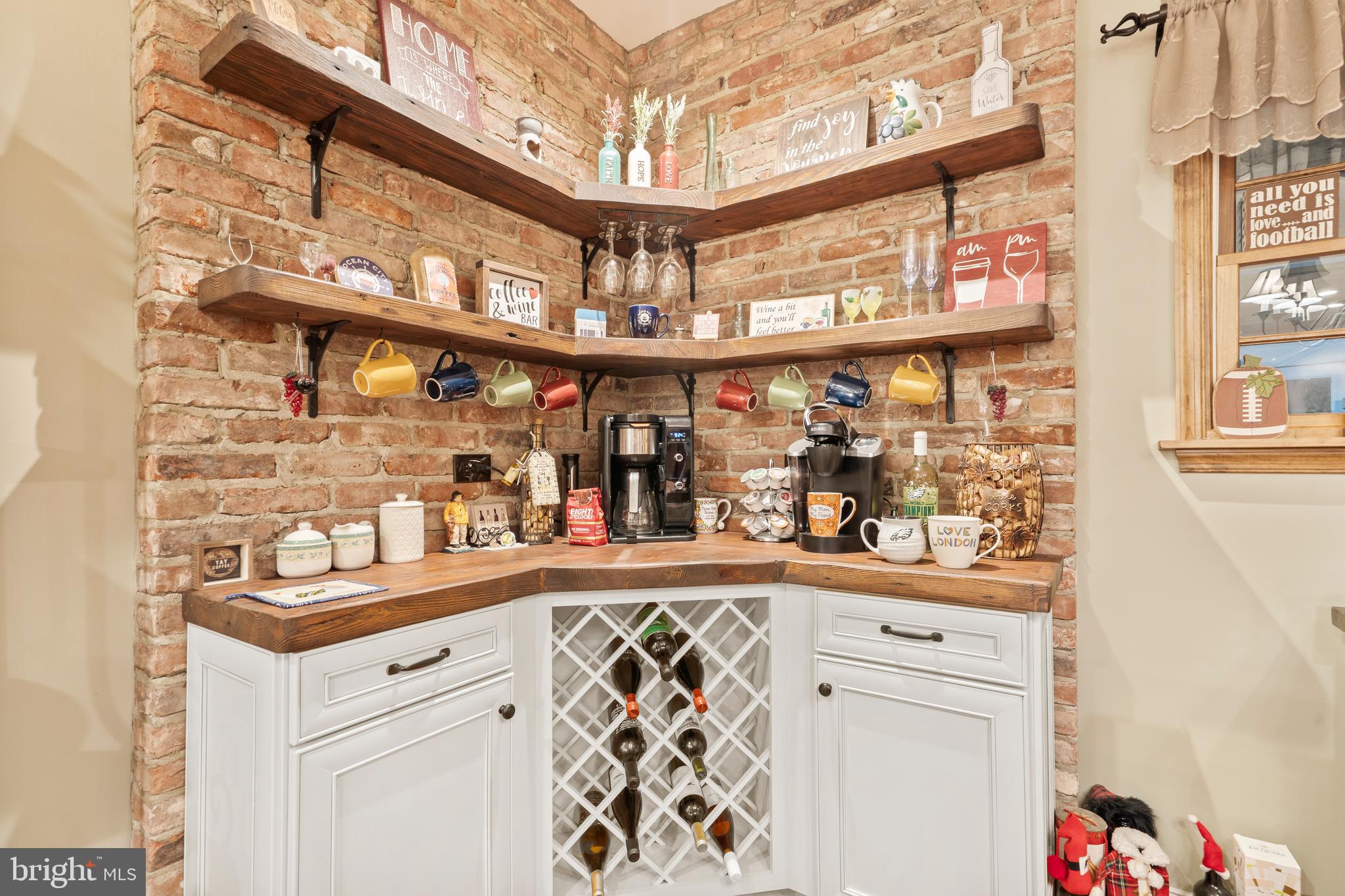 SOMERTON - Residential