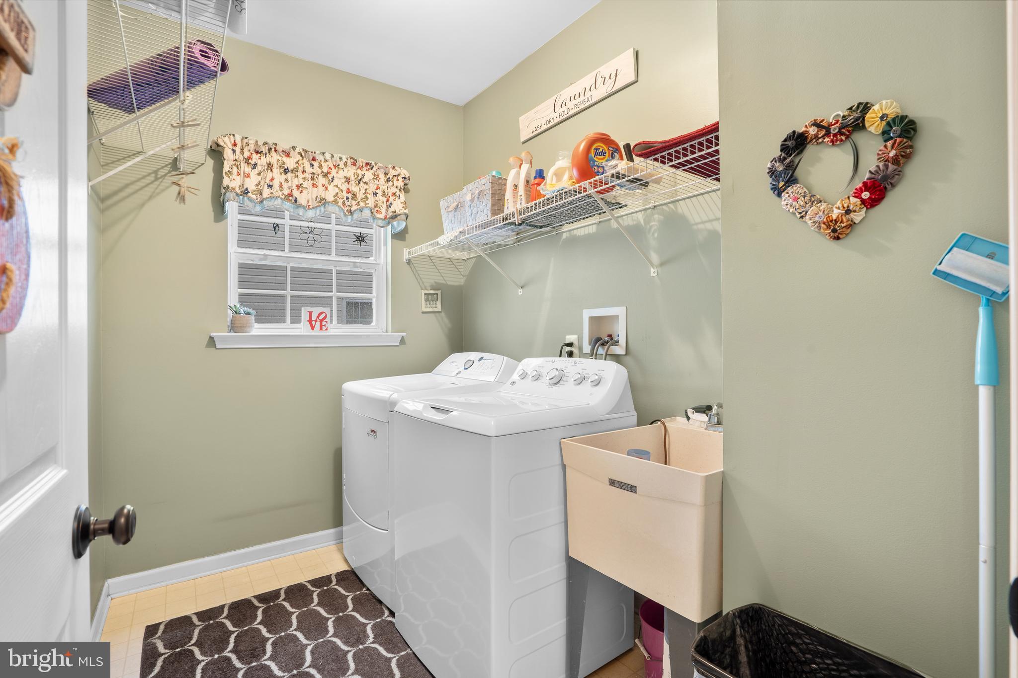 SOMERTON - Residential