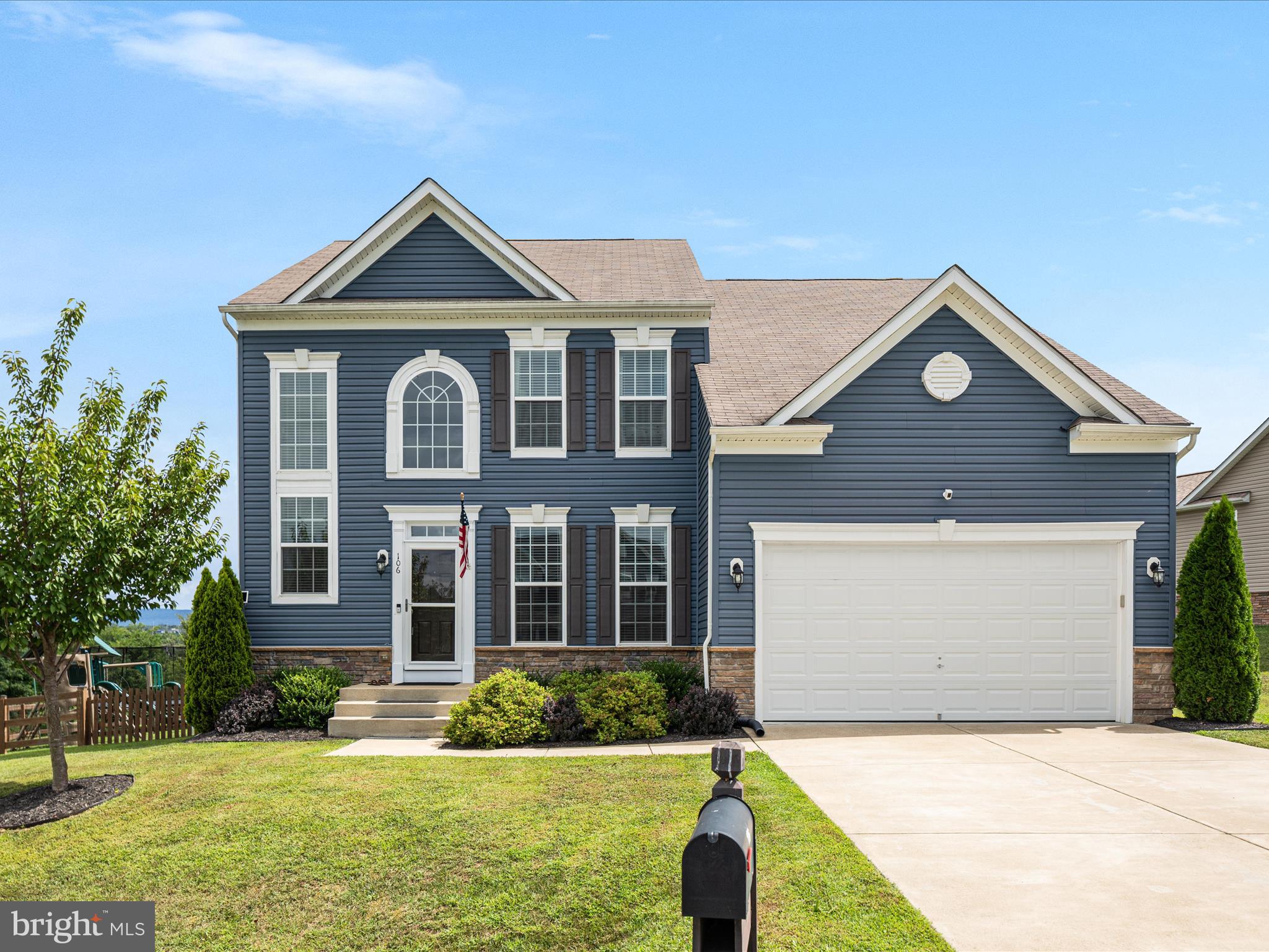 106 DIVOT COURT