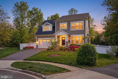 Photo of 6365 Verde Court, ALEXANDRIA, VA 22312 (MLS # VAFX2307540)
