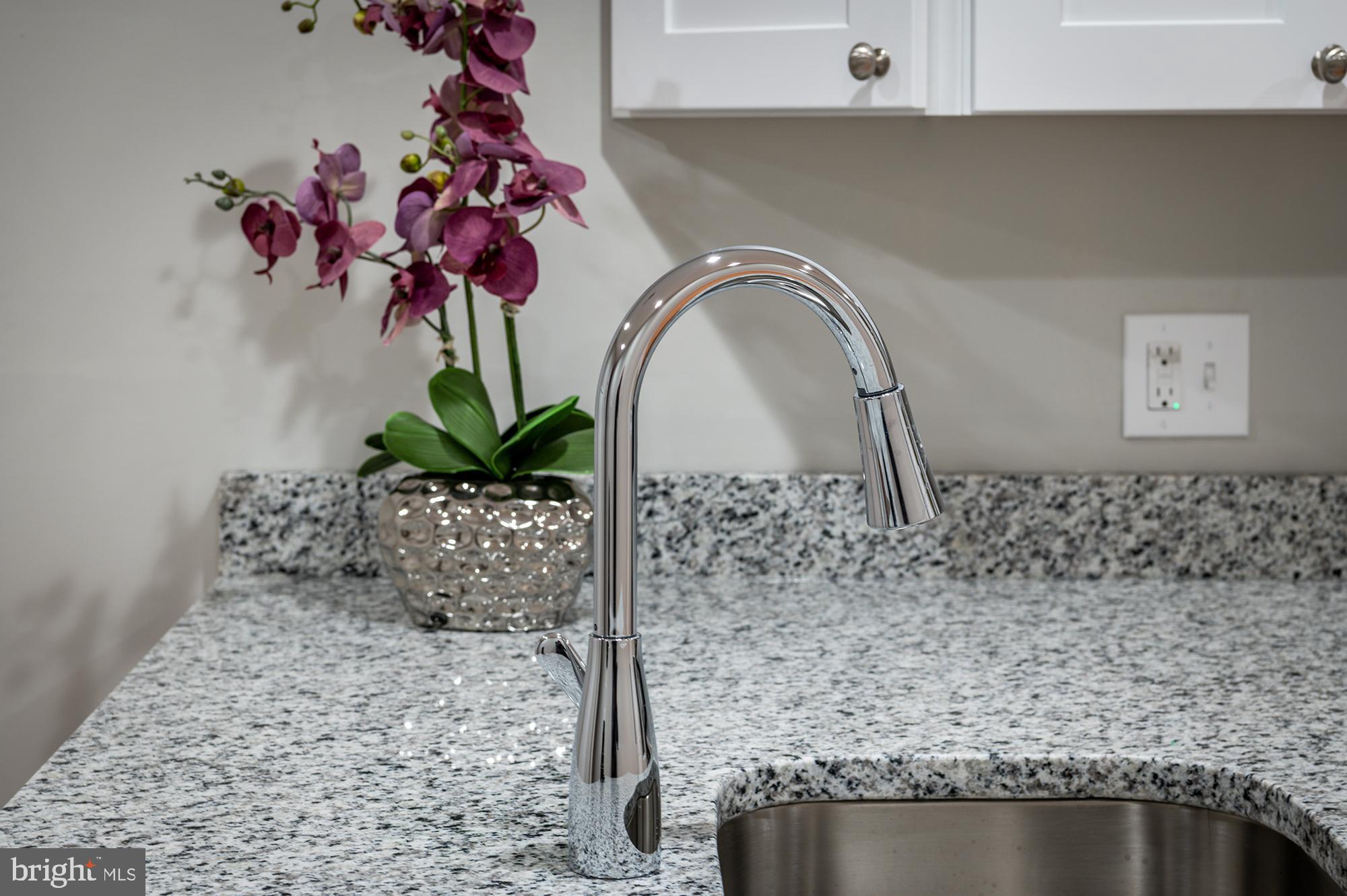 HIGHLANDTOWN - Residential