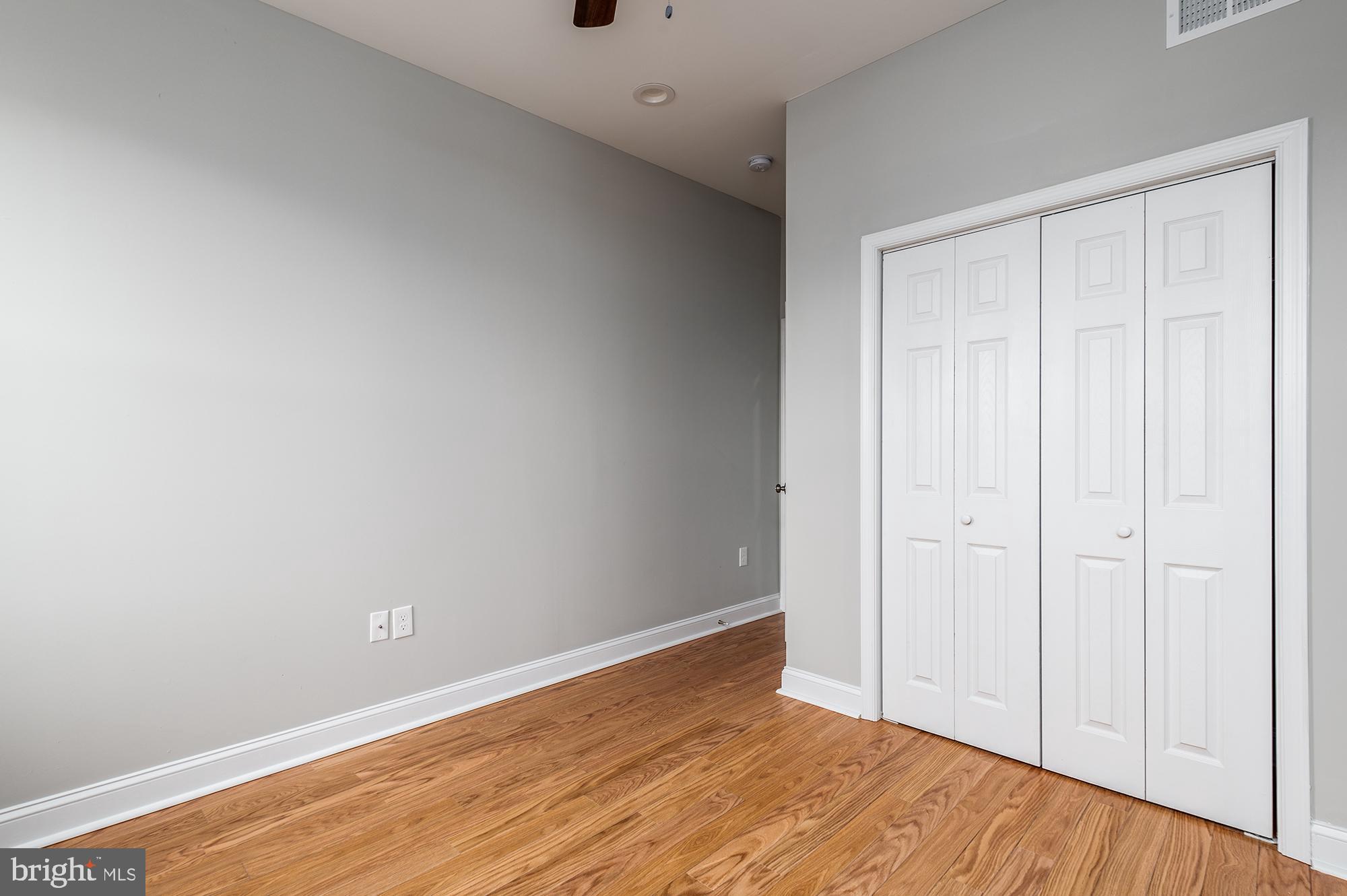 HIGHLANDTOWN - Residential