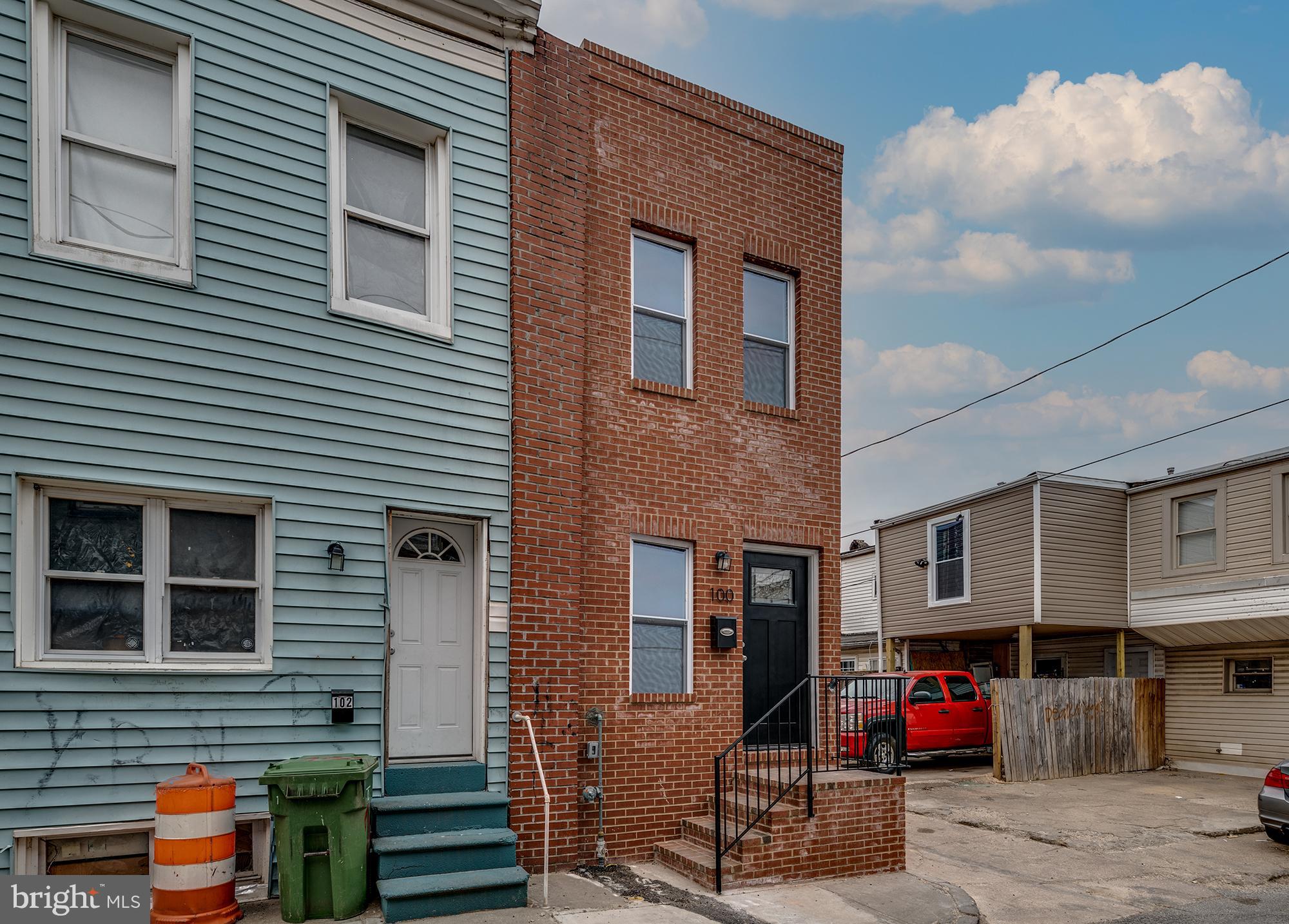 HIGHLANDTOWN - Residential