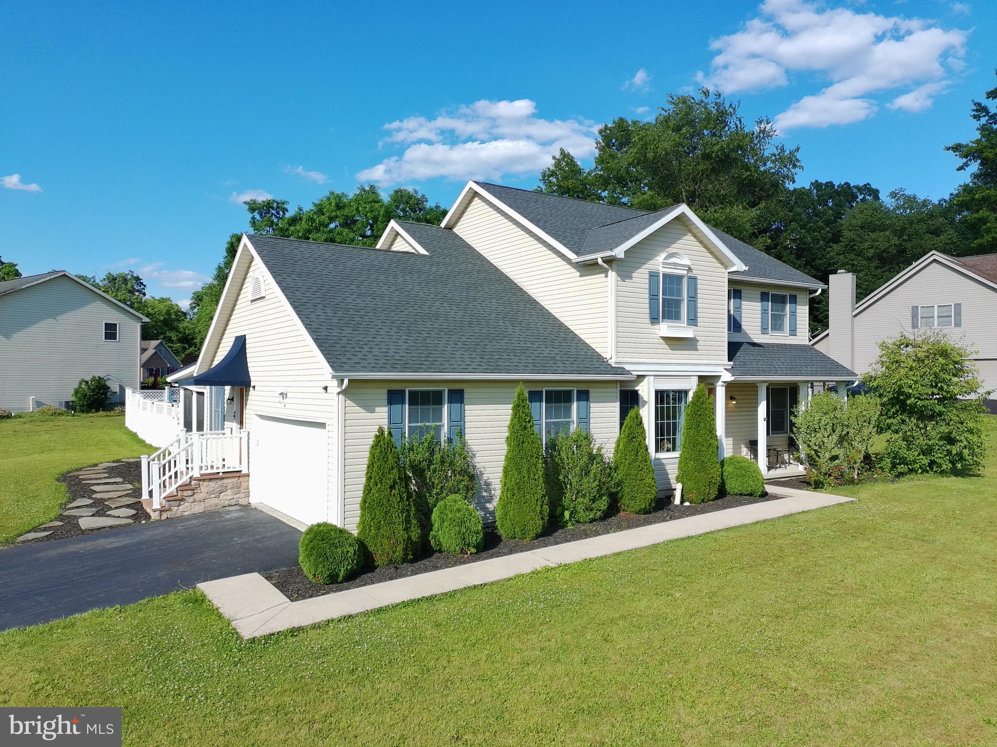 631 ERIC DRIVE