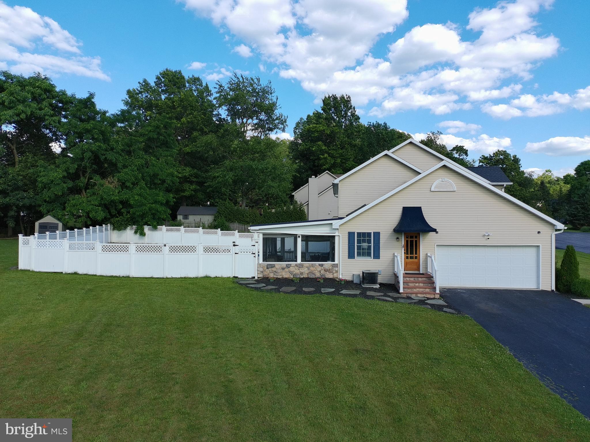 631 ERIC DRIVE
