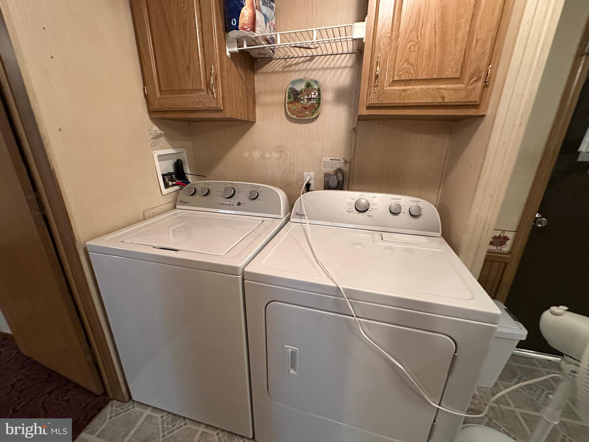 HOY ROAD LOTS - Residential