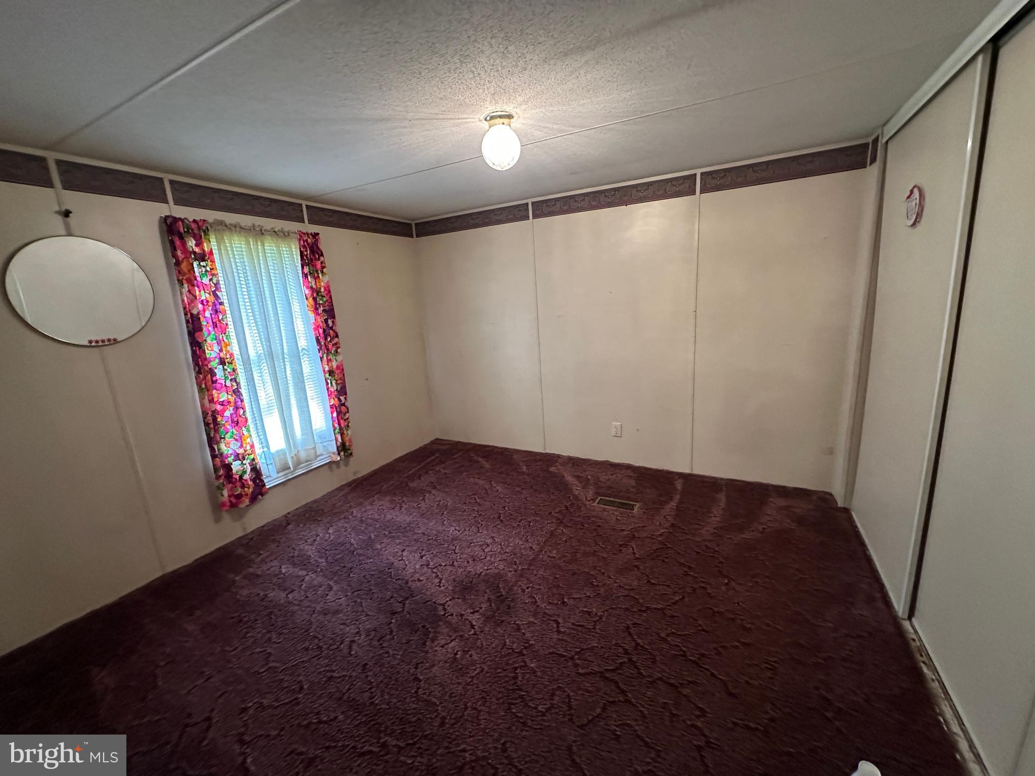 HOY ROAD LOTS - Residential