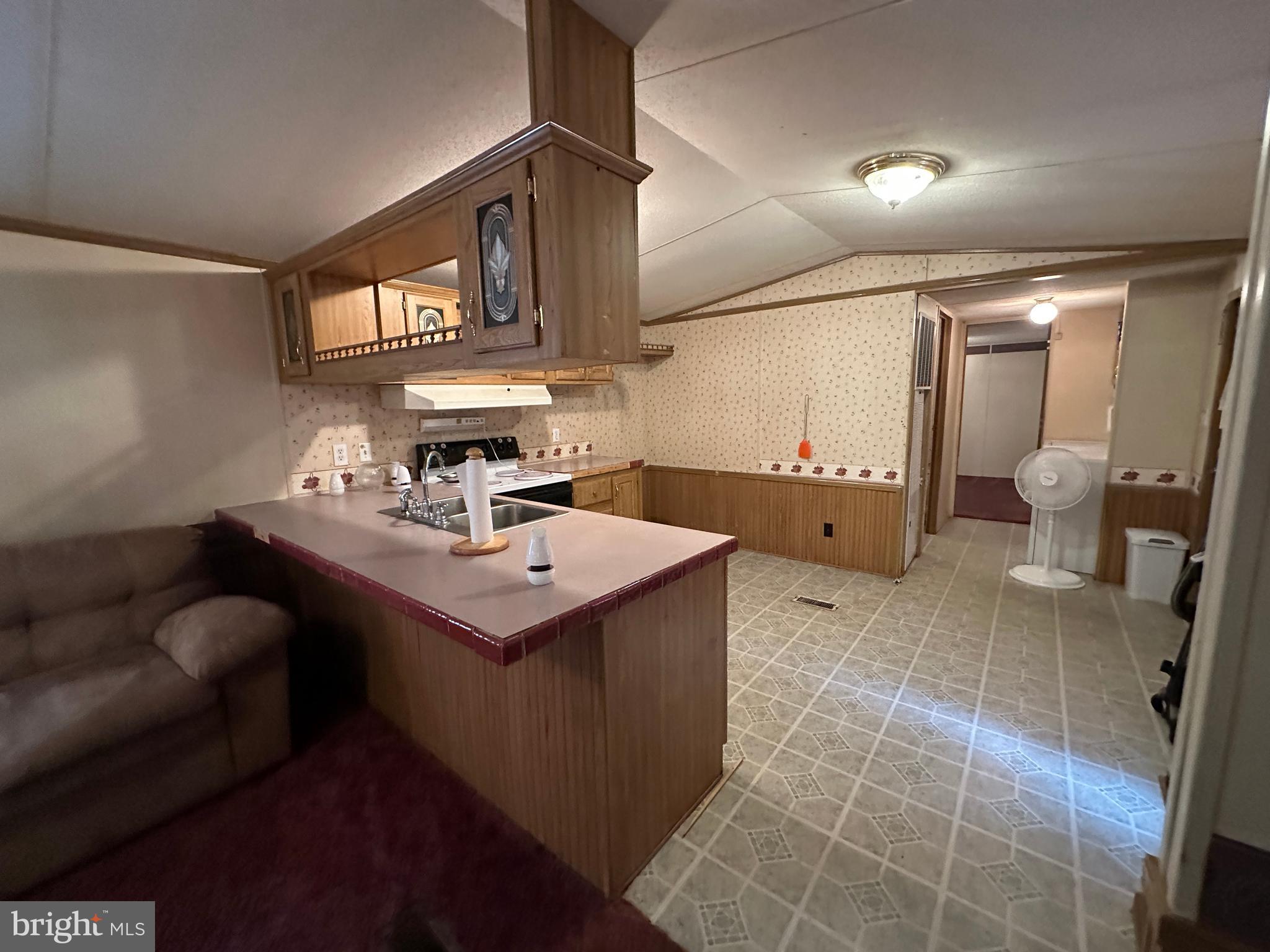 HOY ROAD LOTS - Residential