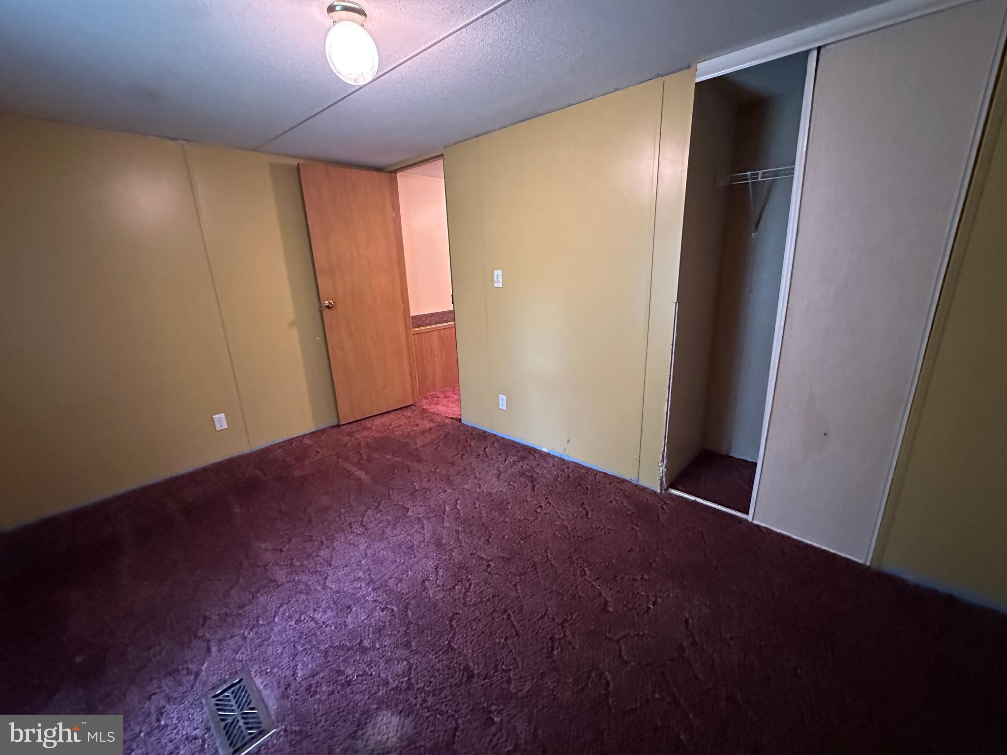 HOY ROAD LOTS - Residential